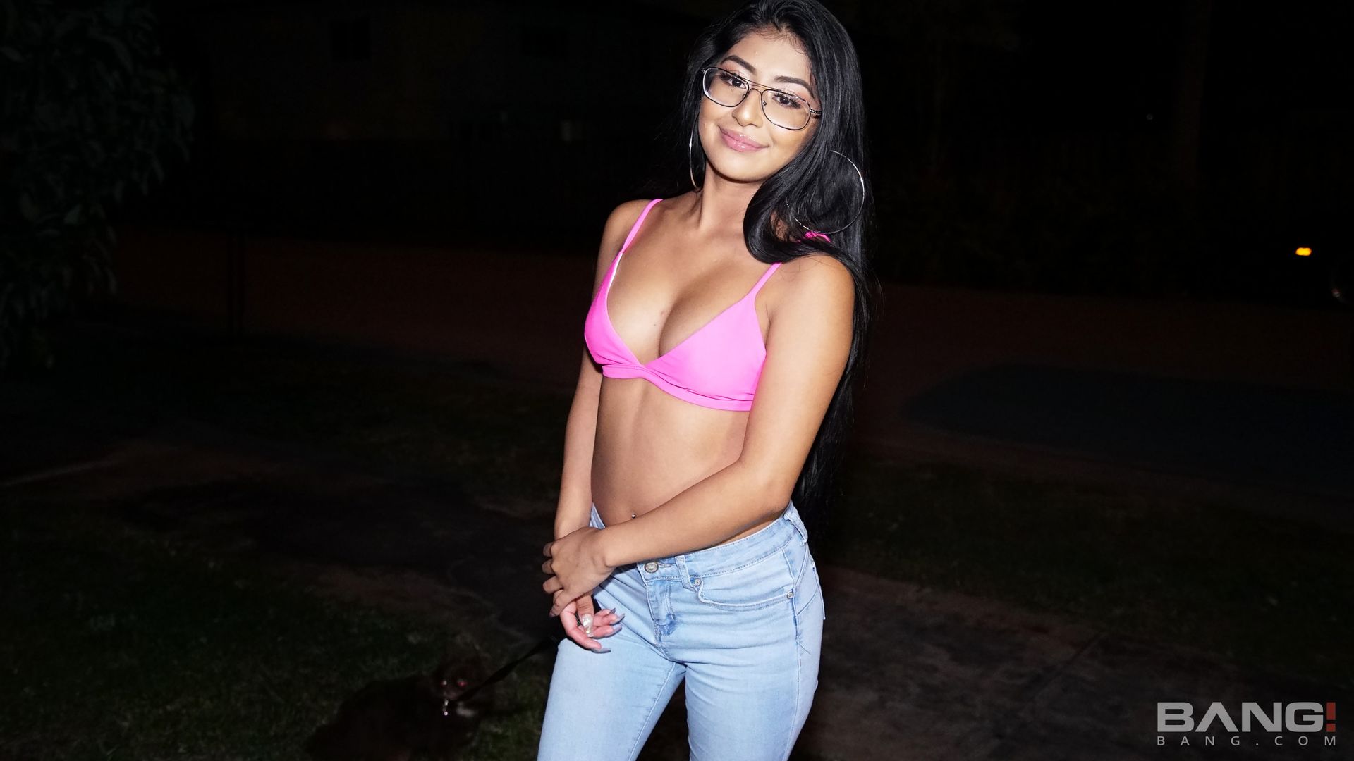 Binky Beal Gets Her Pussy Destroyed In Her Own Driveway