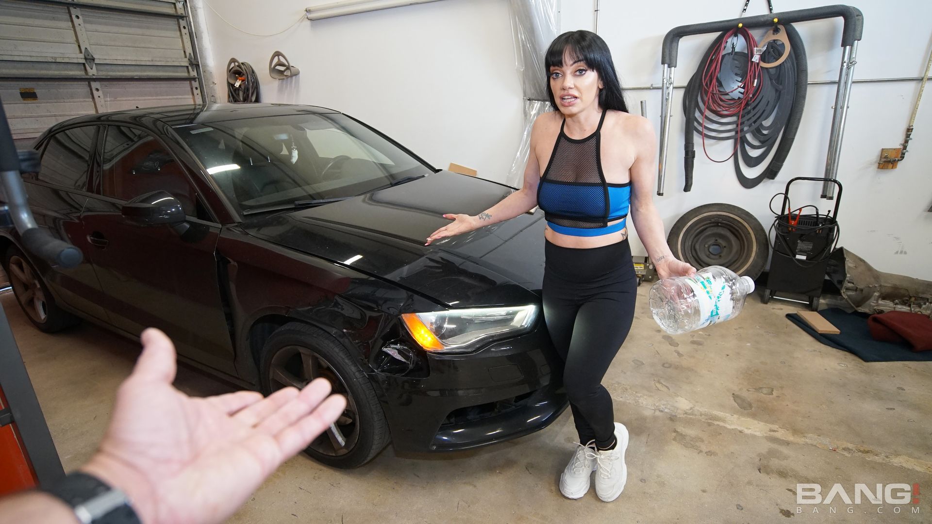 Leila Larocco Gets A Personal Training Session For Her Tight Pussy