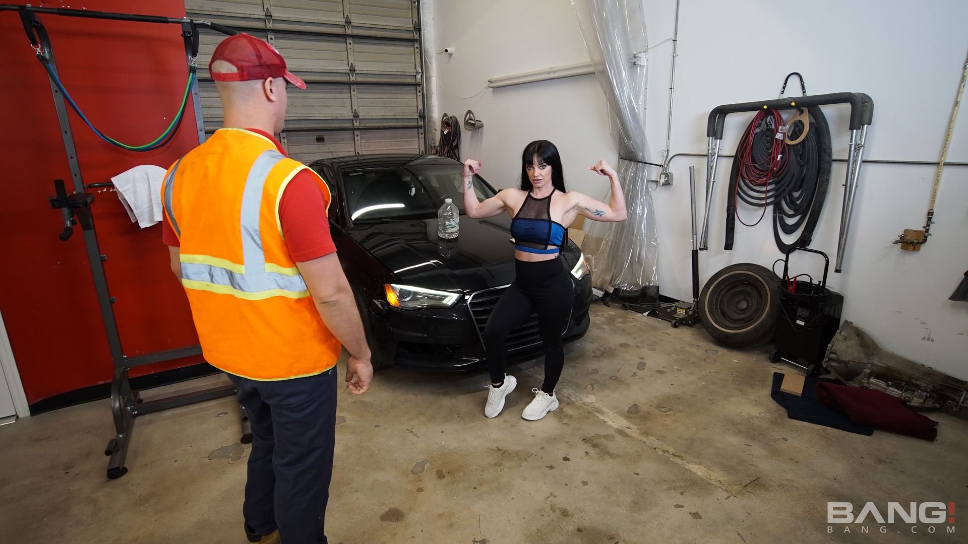 Leila Larocco Gets A Personal Training Session For Her Tight Pussy