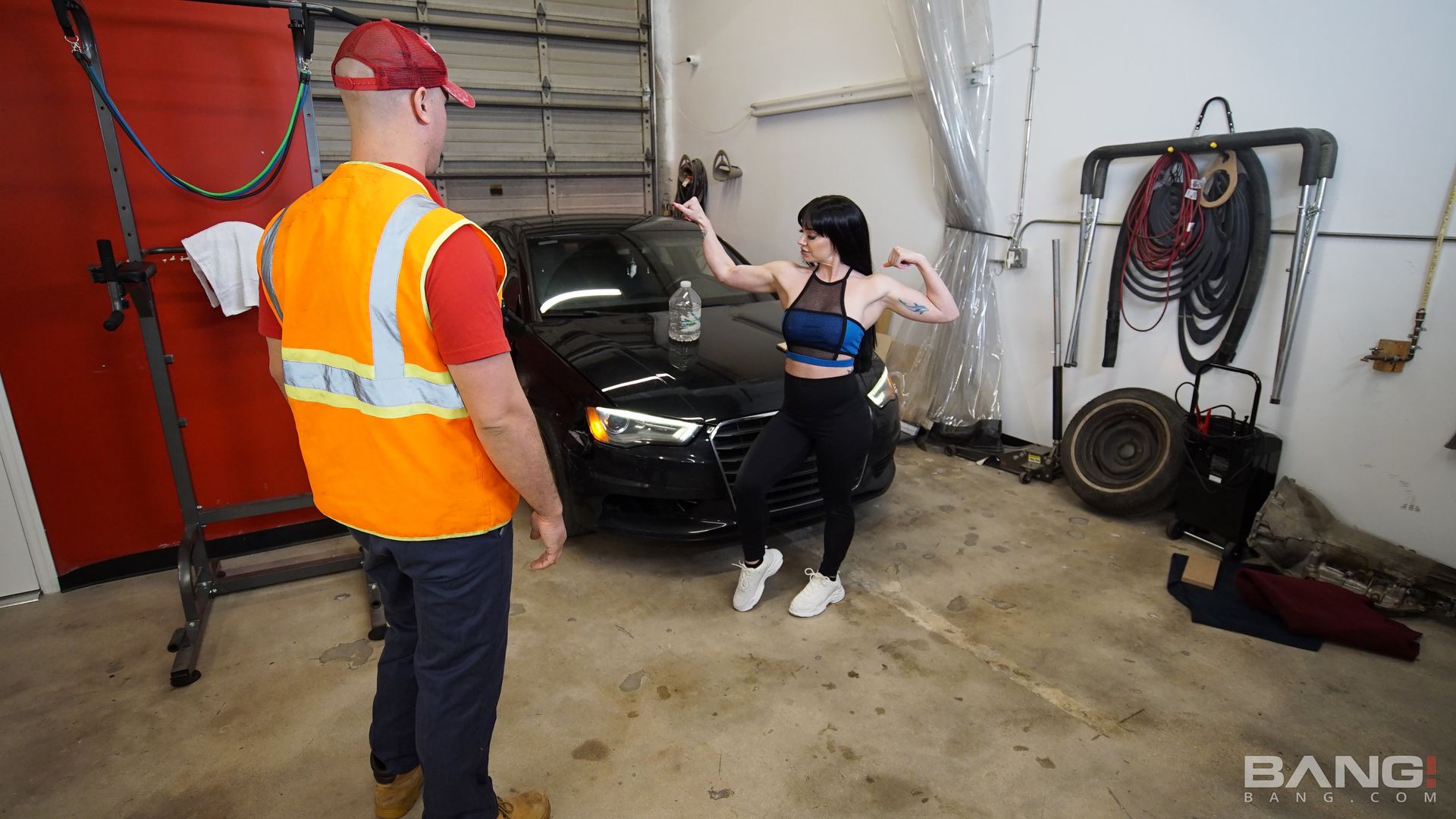 Leila Larocco Gets A Personal Training Session For Her Tight Pussy