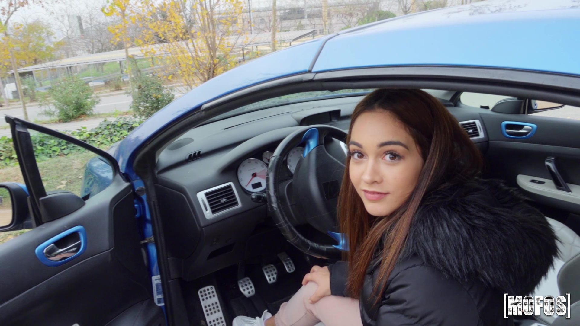 Car Loving Hottie Horny For Cock
