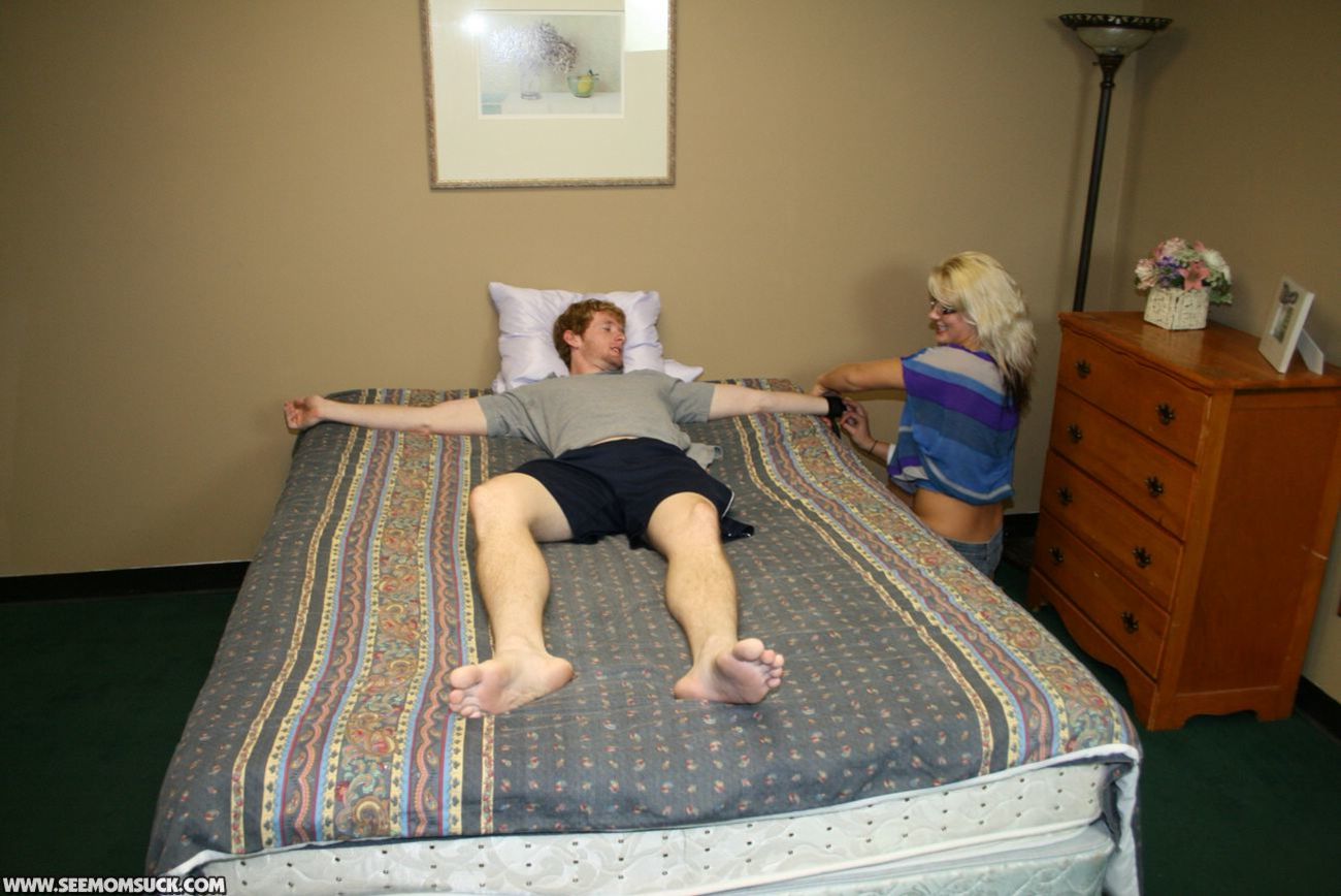 Mom got huge cock surprise