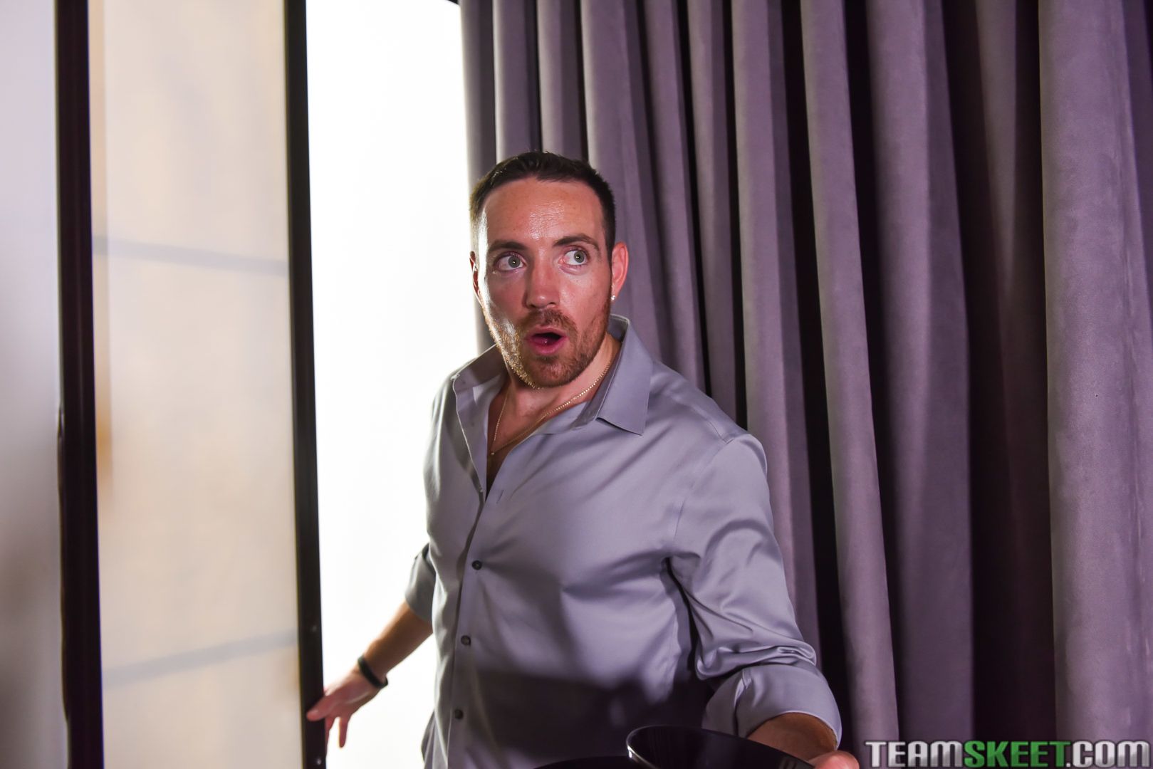 Mini Movie Watcher Gets Fucked