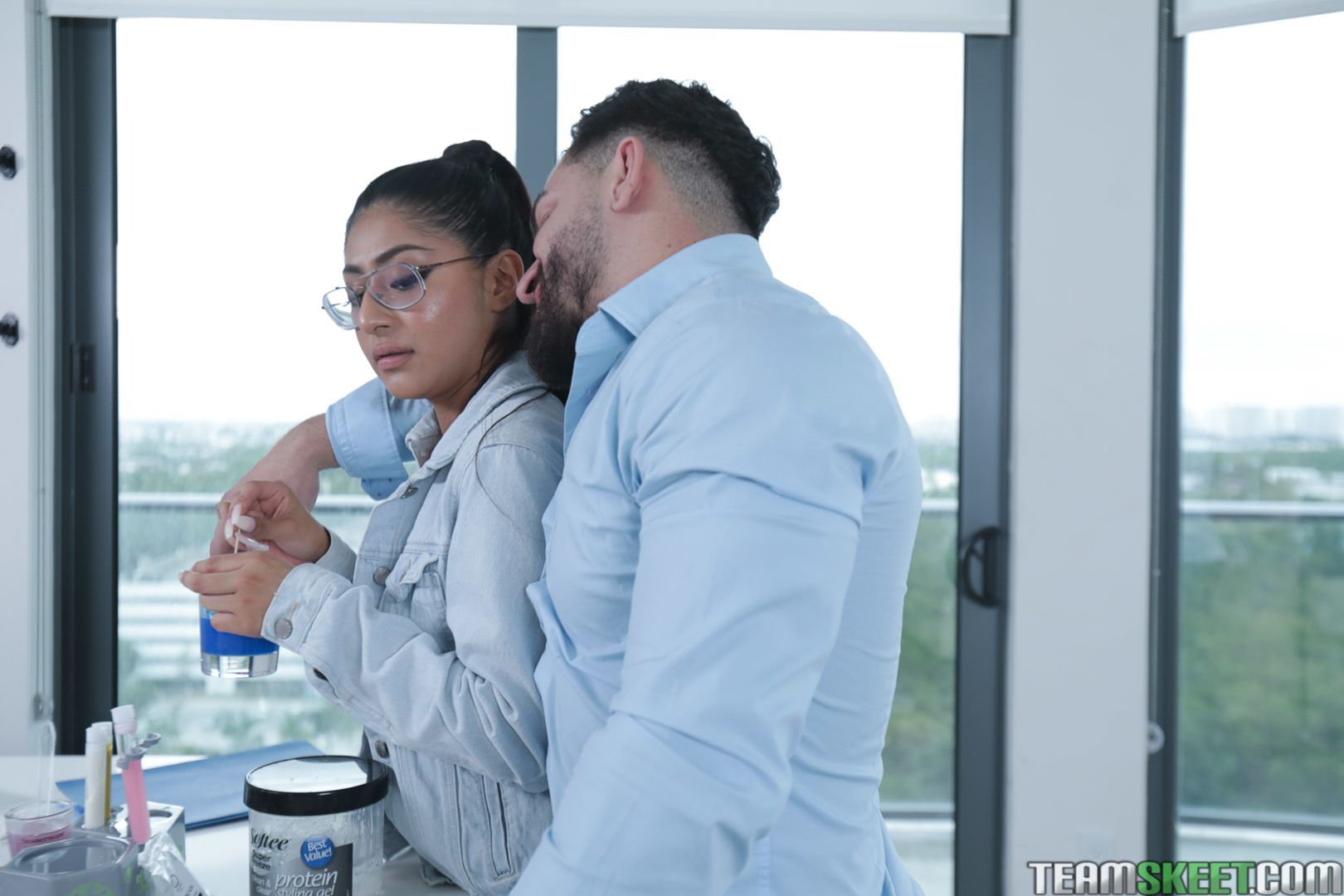 Penetrating A Chemistry Cutie