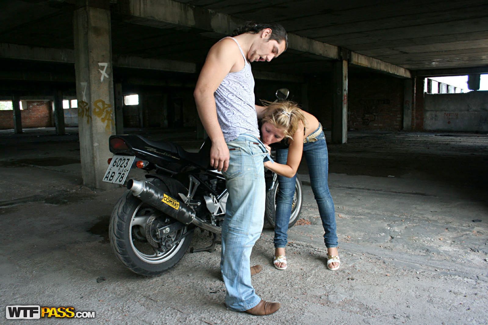 Fun blonde girl liked public fuck