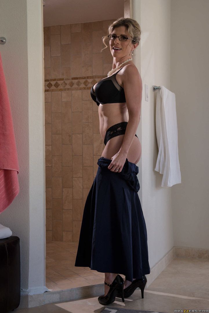 Stuck-Up Stepmom