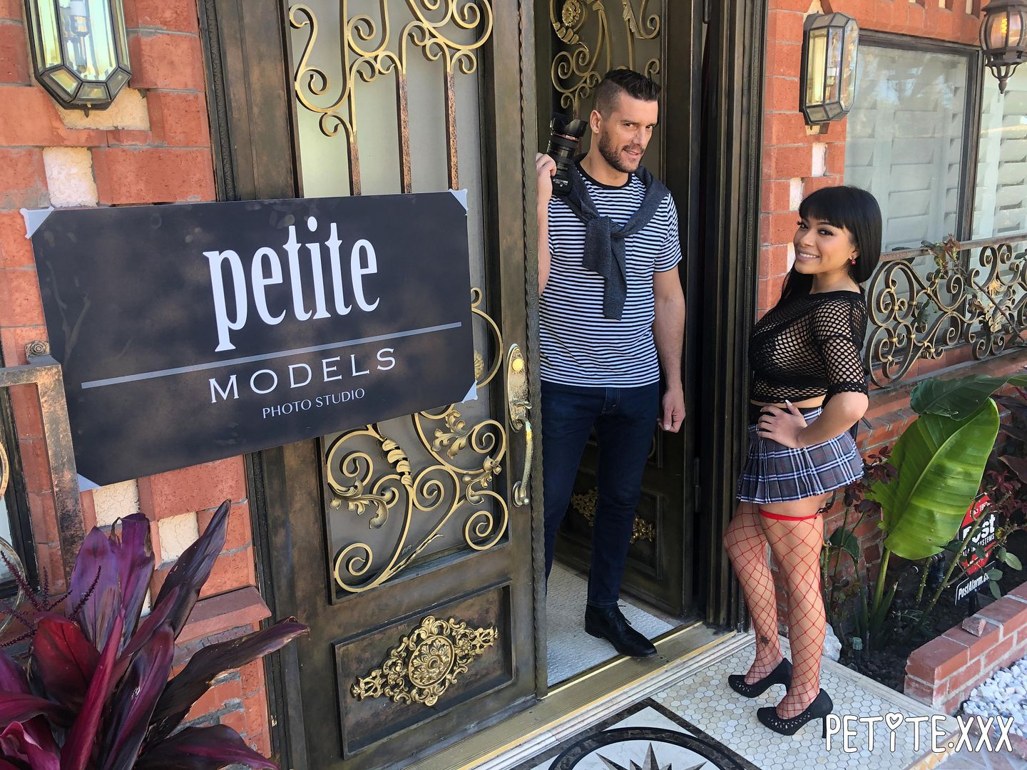 Latina Aryana Amatista Gets Her Petite Pussy Stuffed