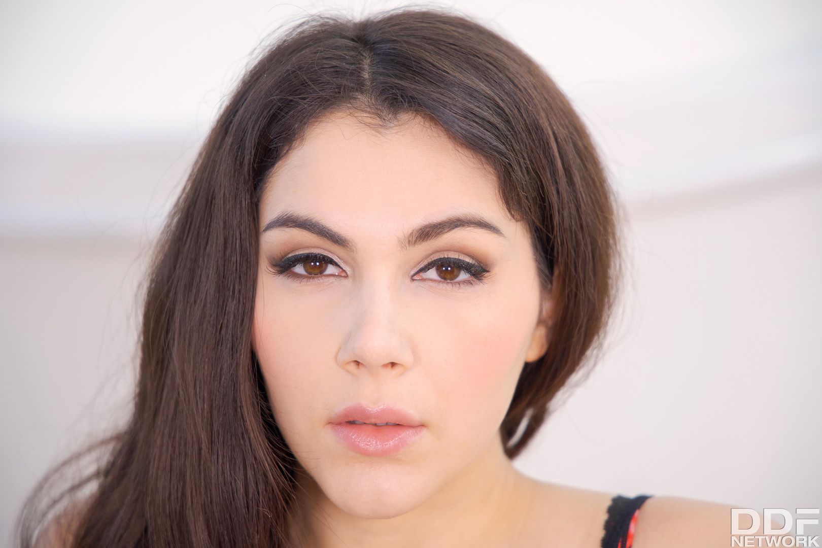 Italian Sex Goddess Fucks Salesman