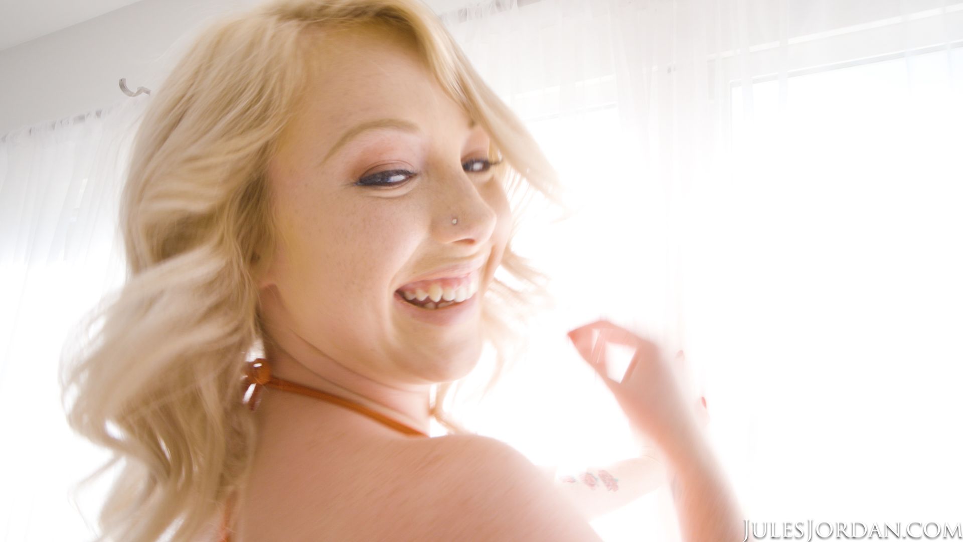 18 Year Old Squirting Teen Dixie Lynn