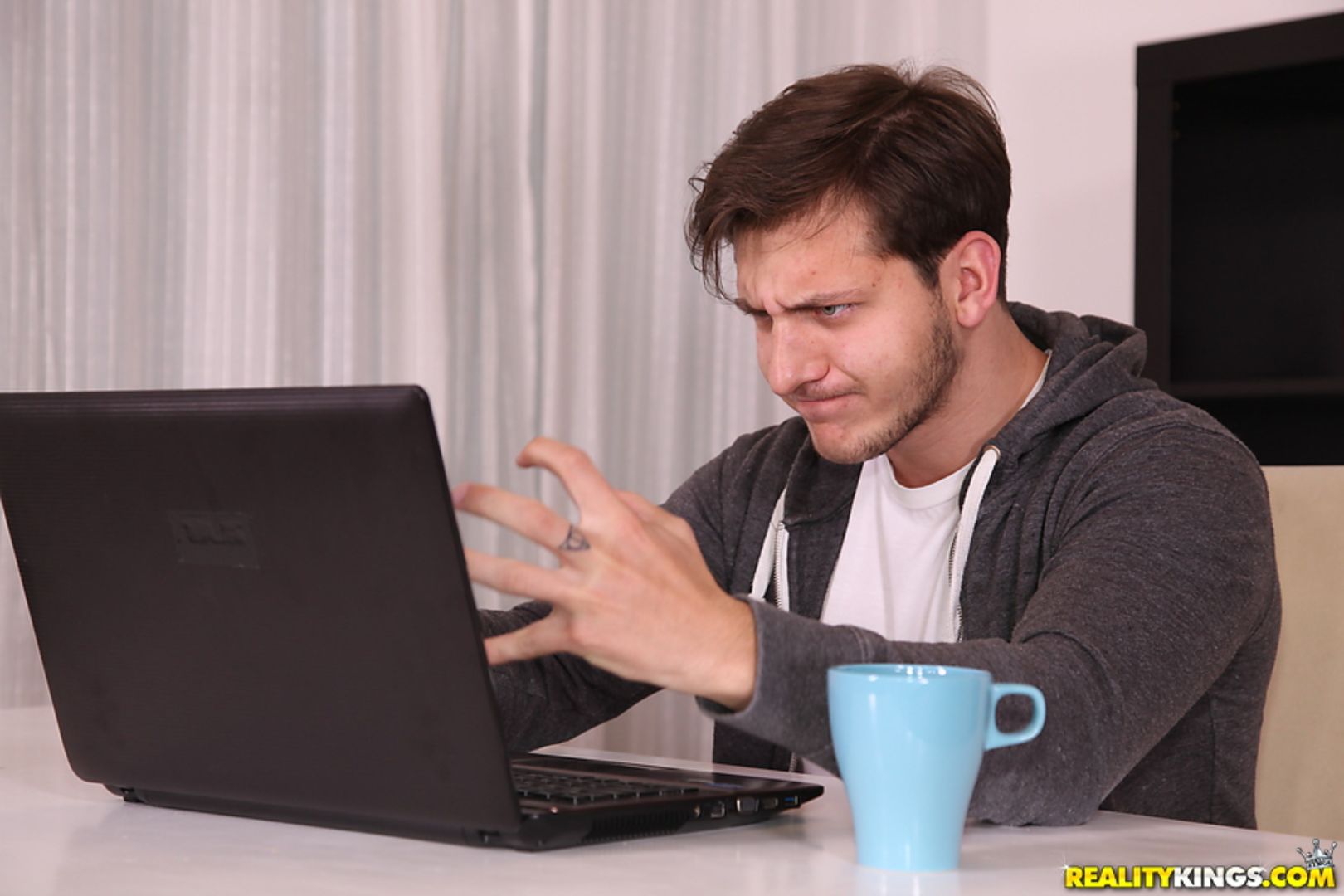 Long Distance Fucking Relationship