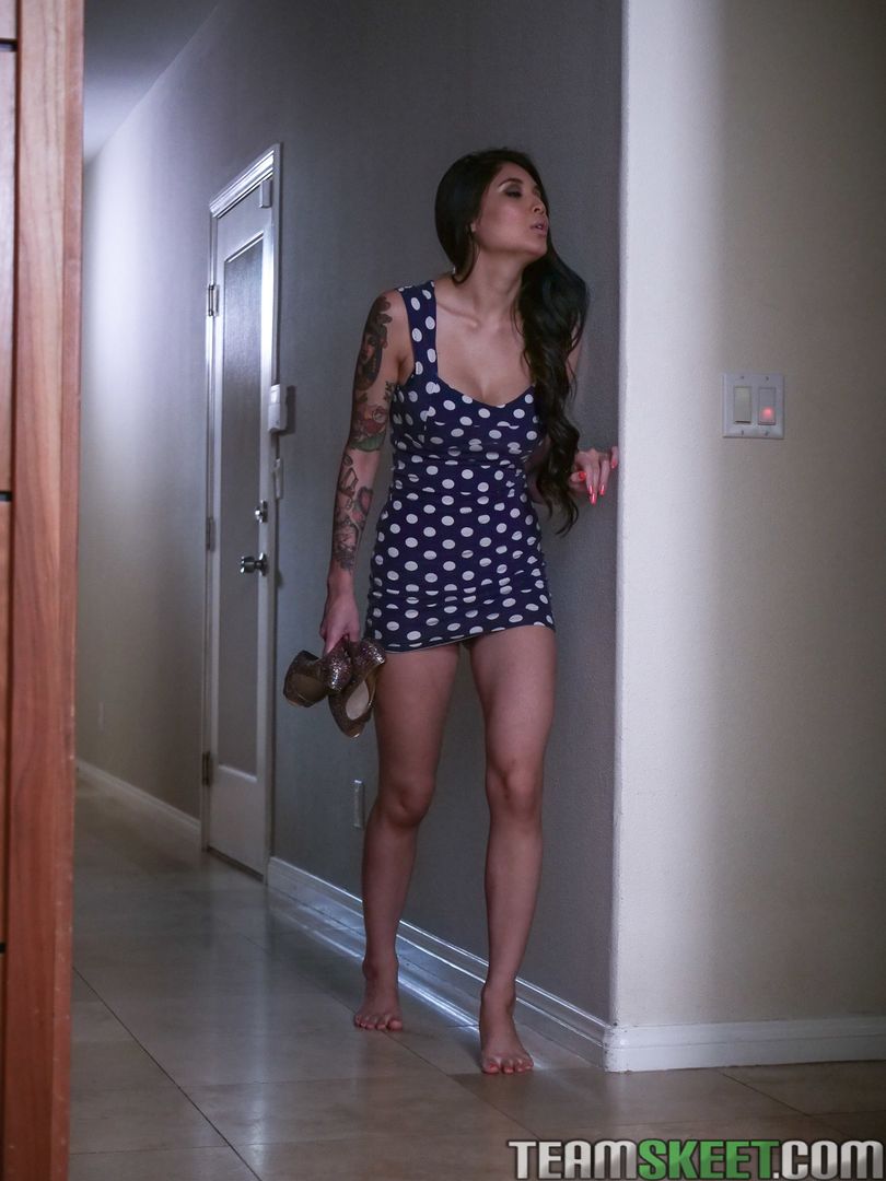 Dirty Daughter Dirtier Stepmom