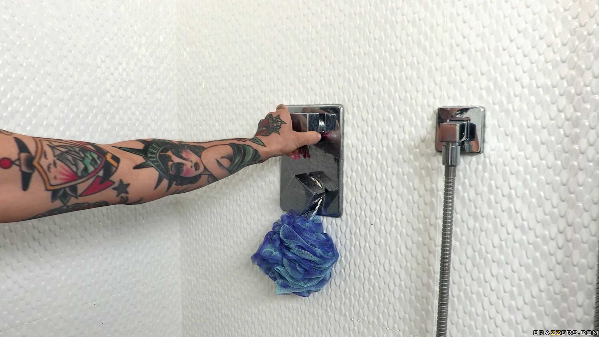 Getting Joanna Out Of The Shower