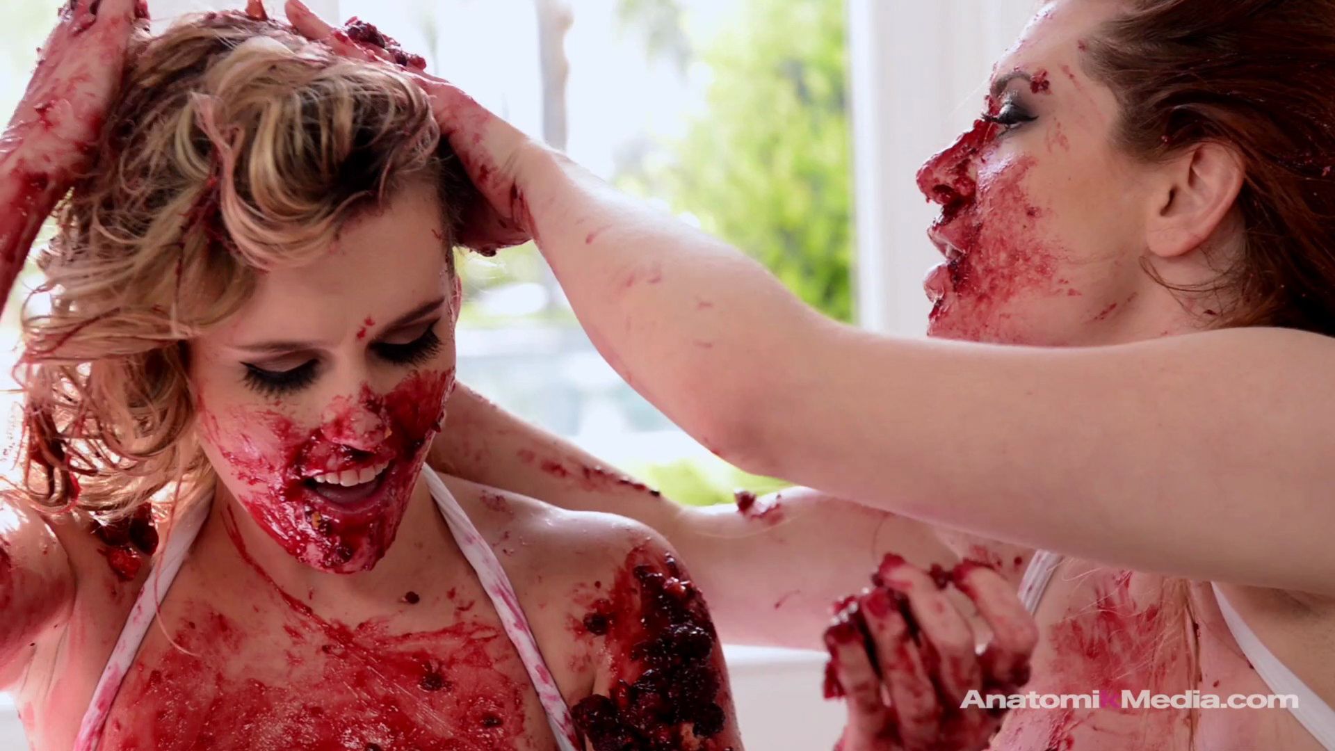 Messy Girls 3 Pie Whores