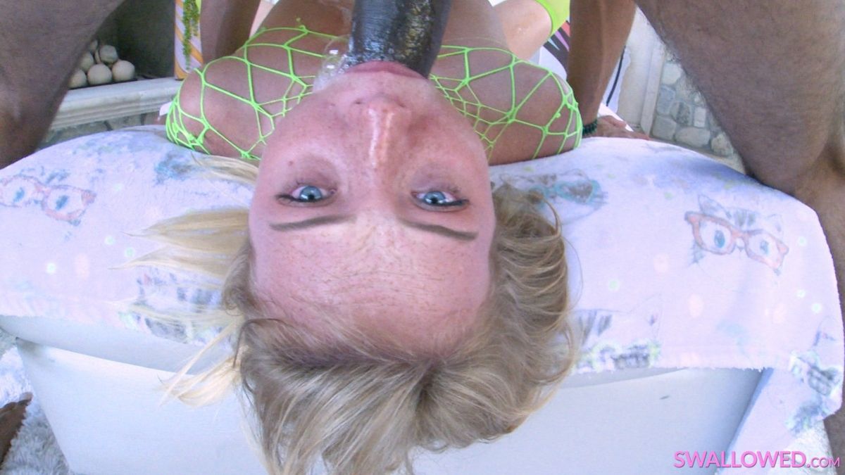Dixie’s Spit-drenched Display