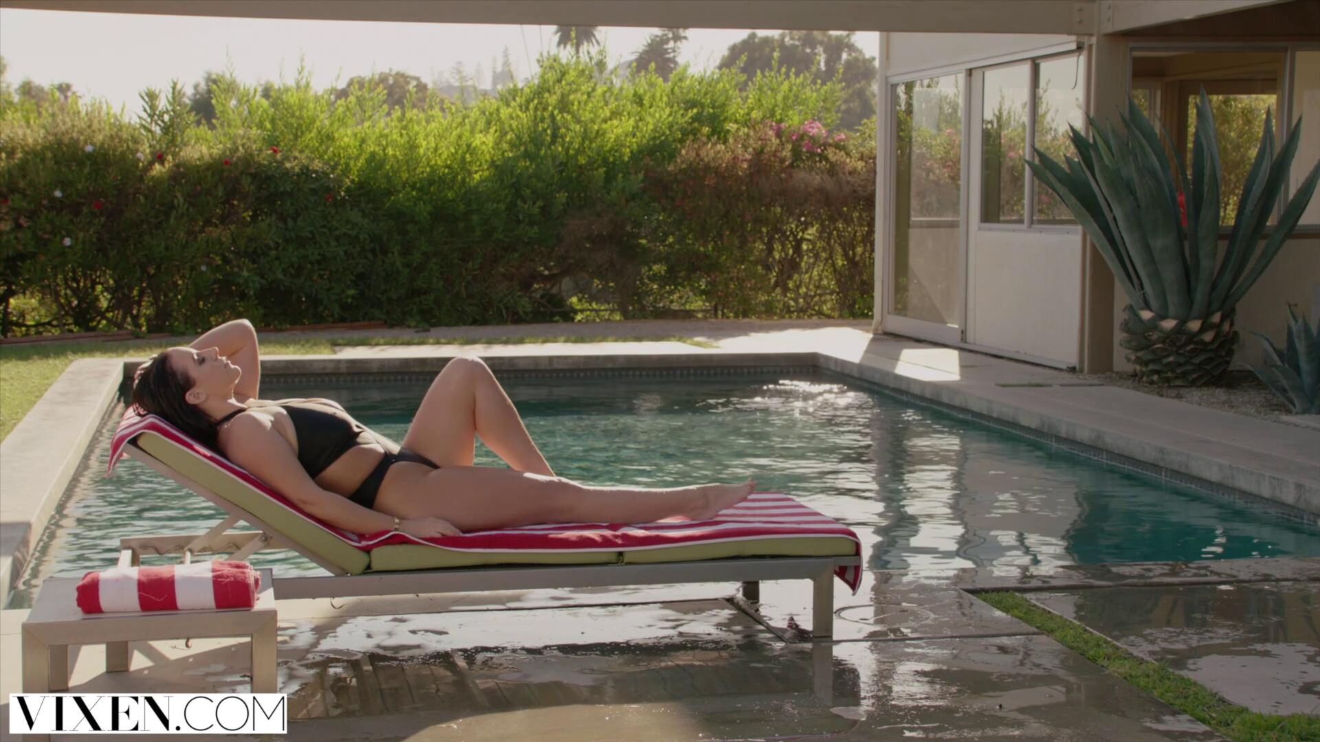 Angela White Fucks A HUGE Cock