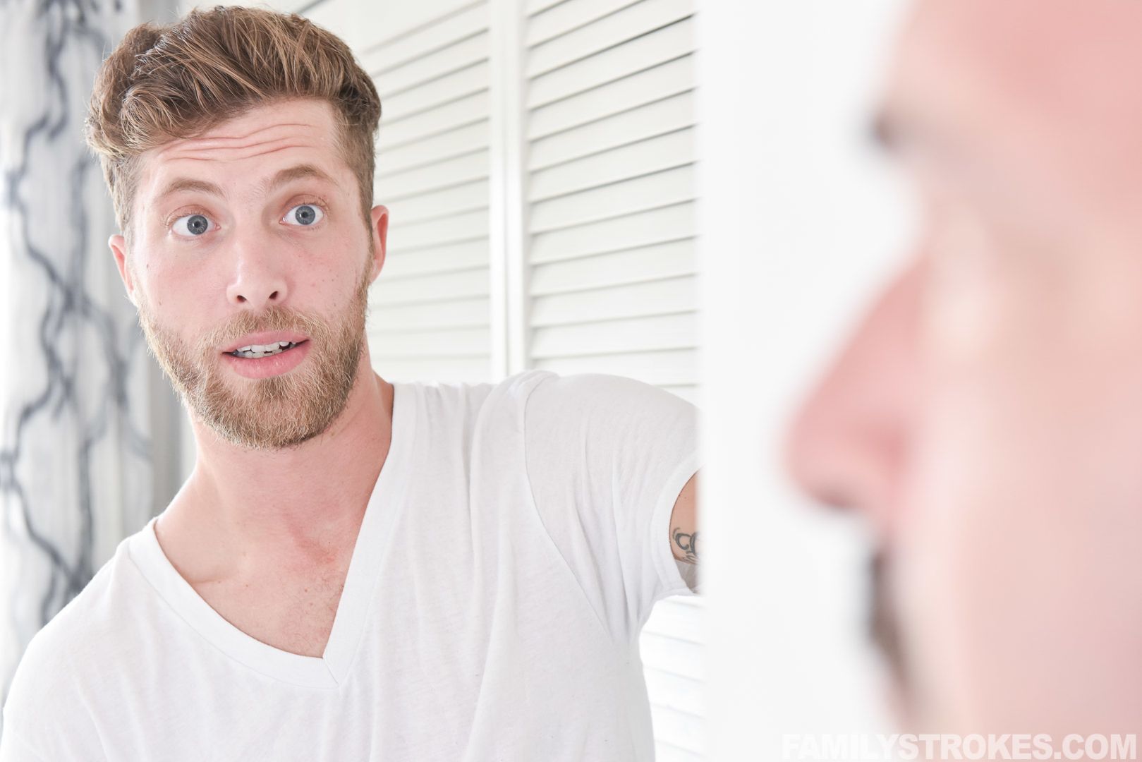 Truth or Dare - Family Strokes