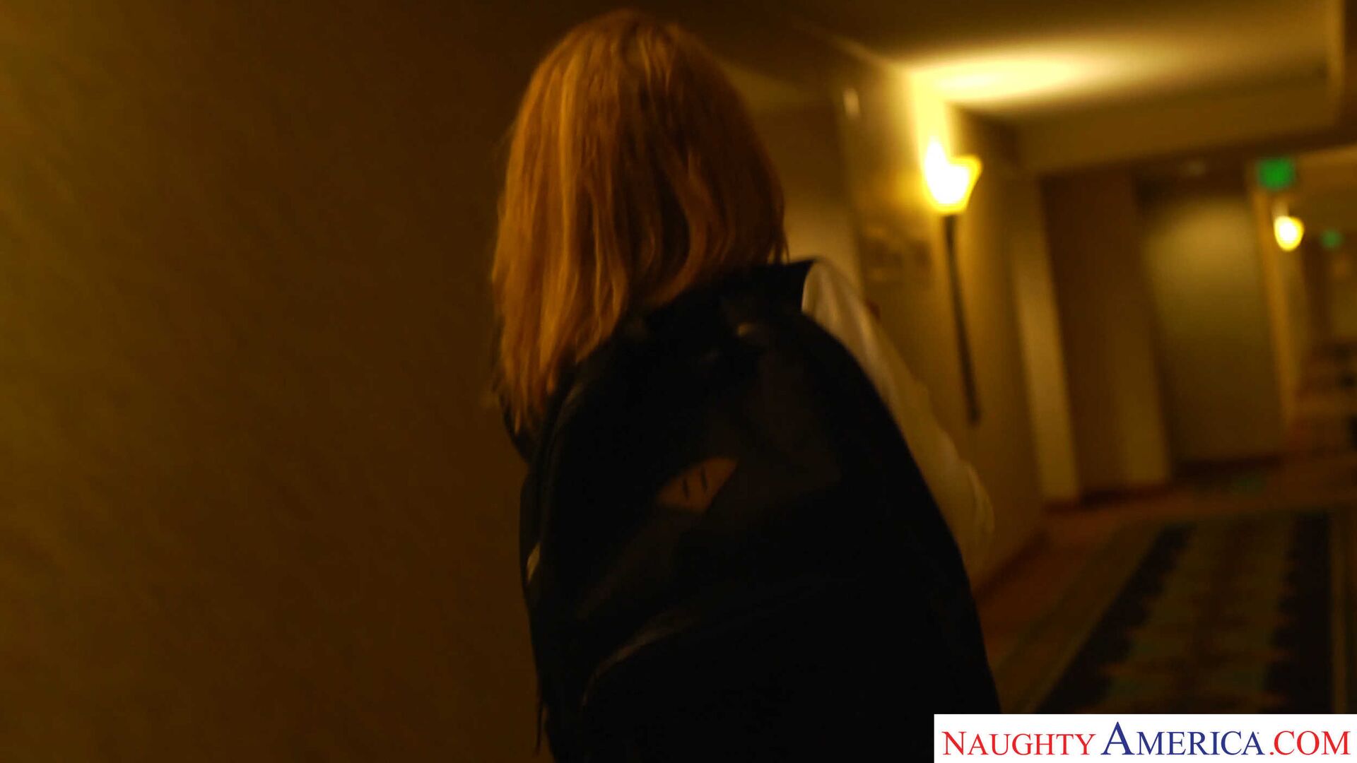 Mae Olsen Gets her money from her sugar daddy