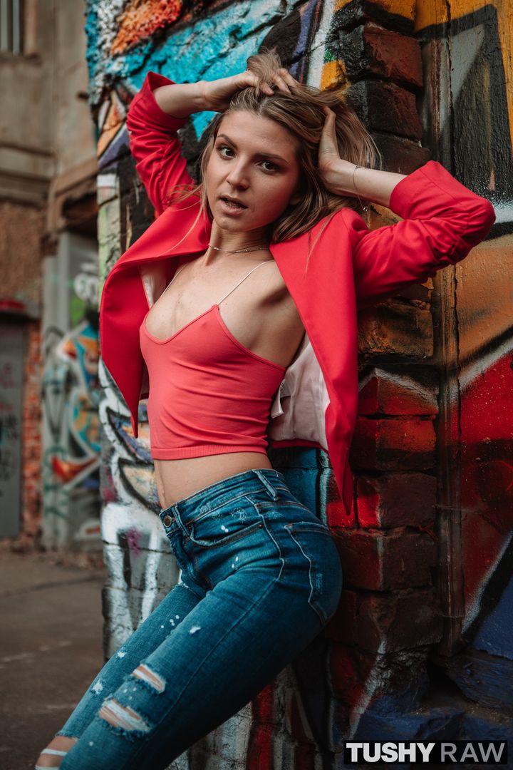 Untamed - Tushy Raw