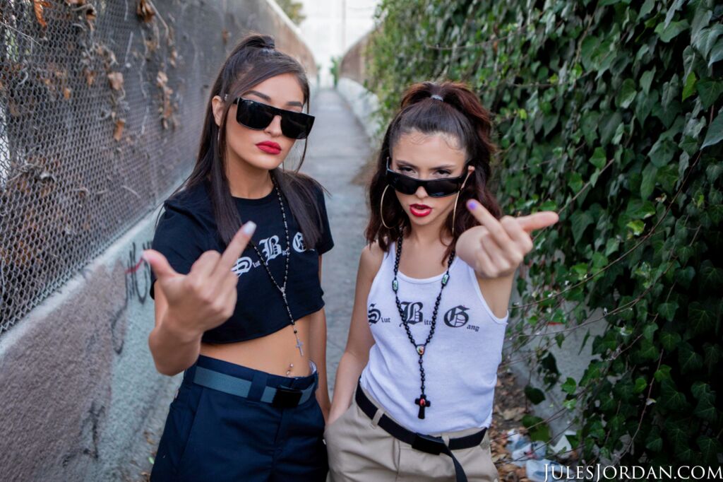 Slut Bitch Gang Emily Willis & Jane Wilde
