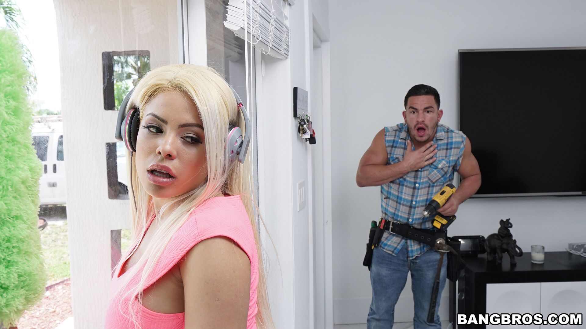 Luna Star Fucks Hard
