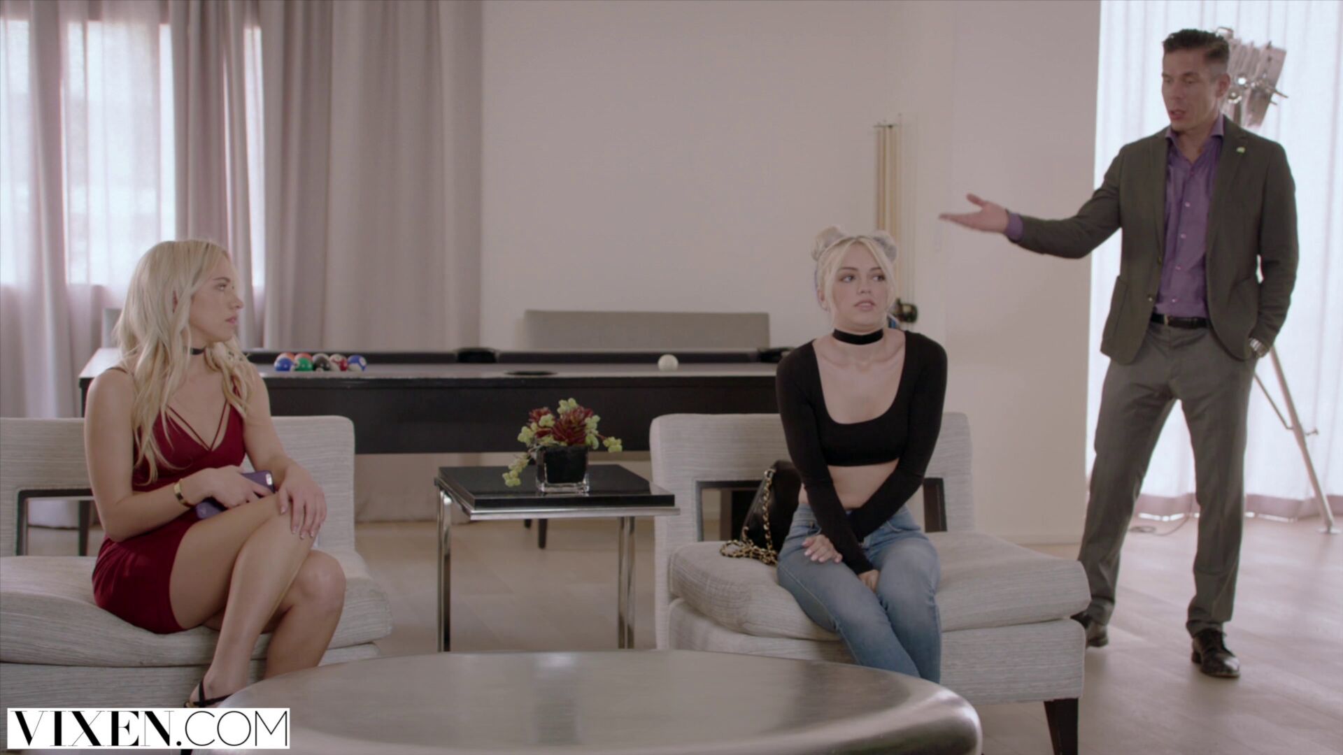 Two College Teens Fuck For Big Break