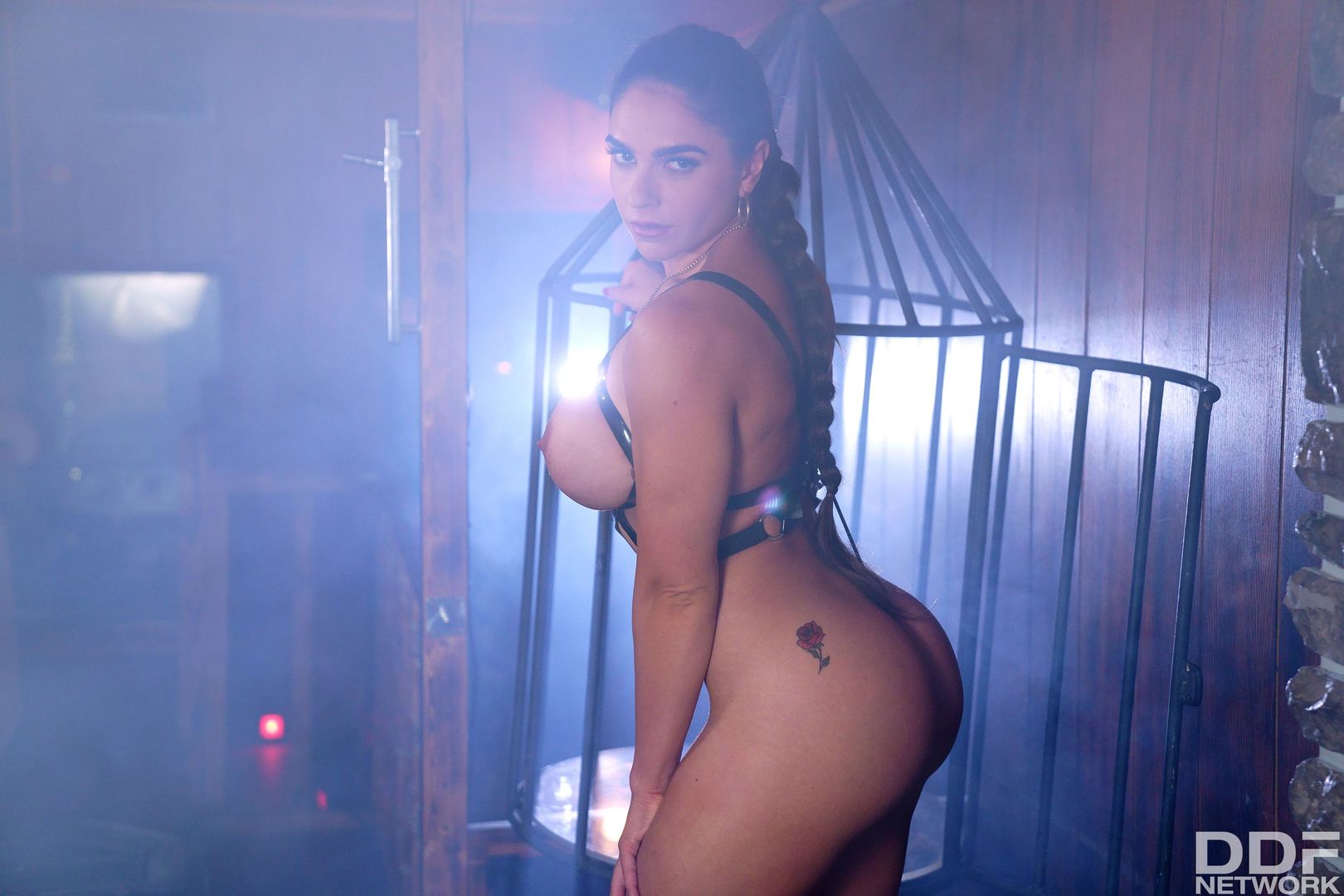 Caged To Suck