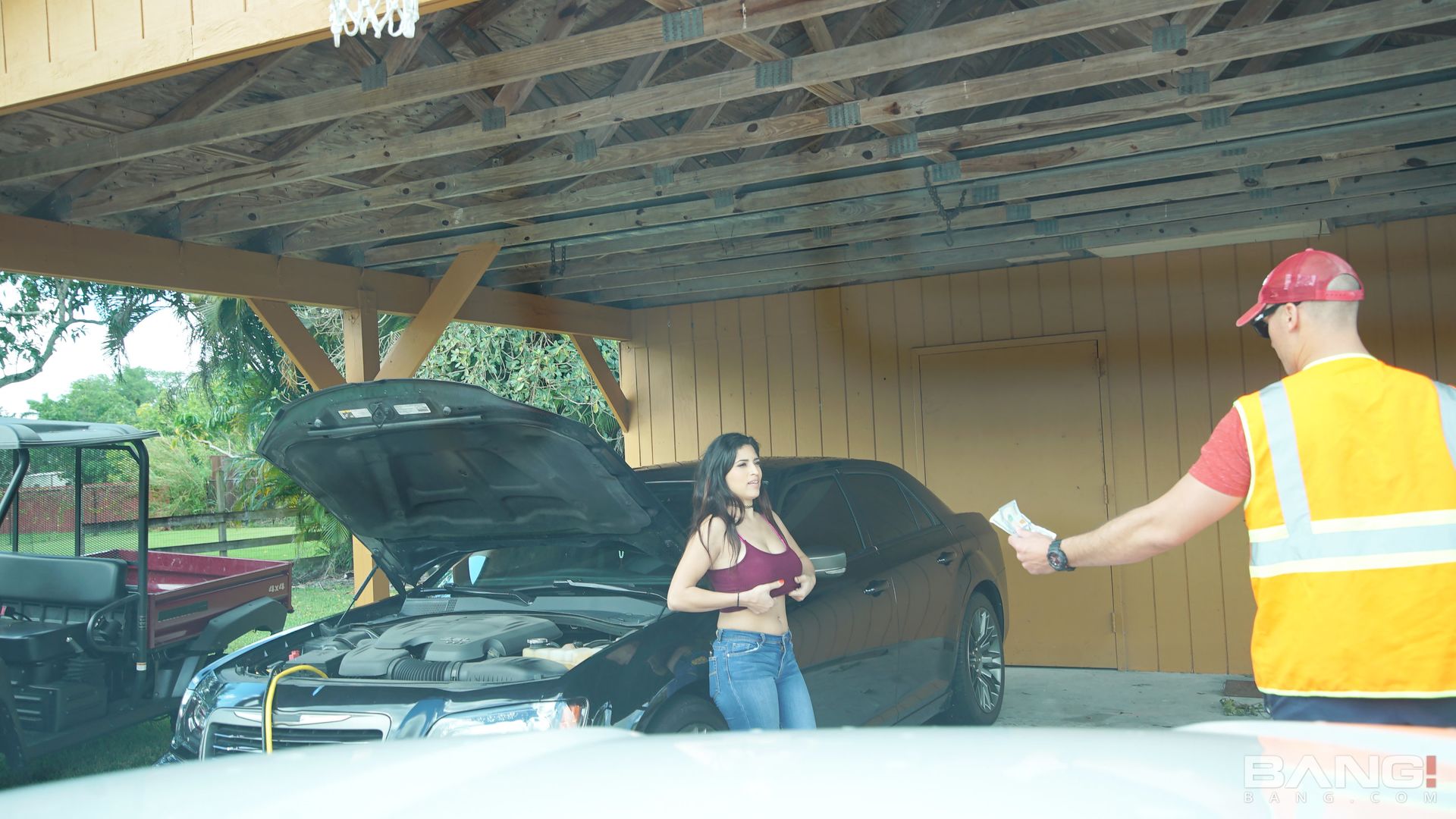 Gabriela Lopez Gets A Free Repair After Fucking The Mechanic