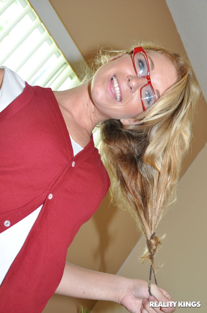 Can You Cum On My Glasses