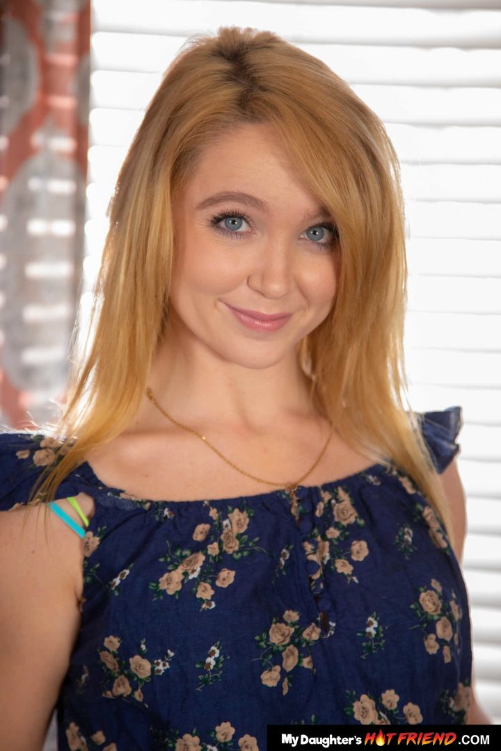 Nikole Nash needs a good fuck from her friend's dad