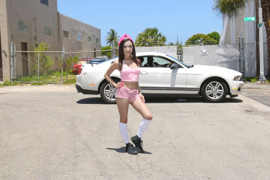 White Teen In The Hood