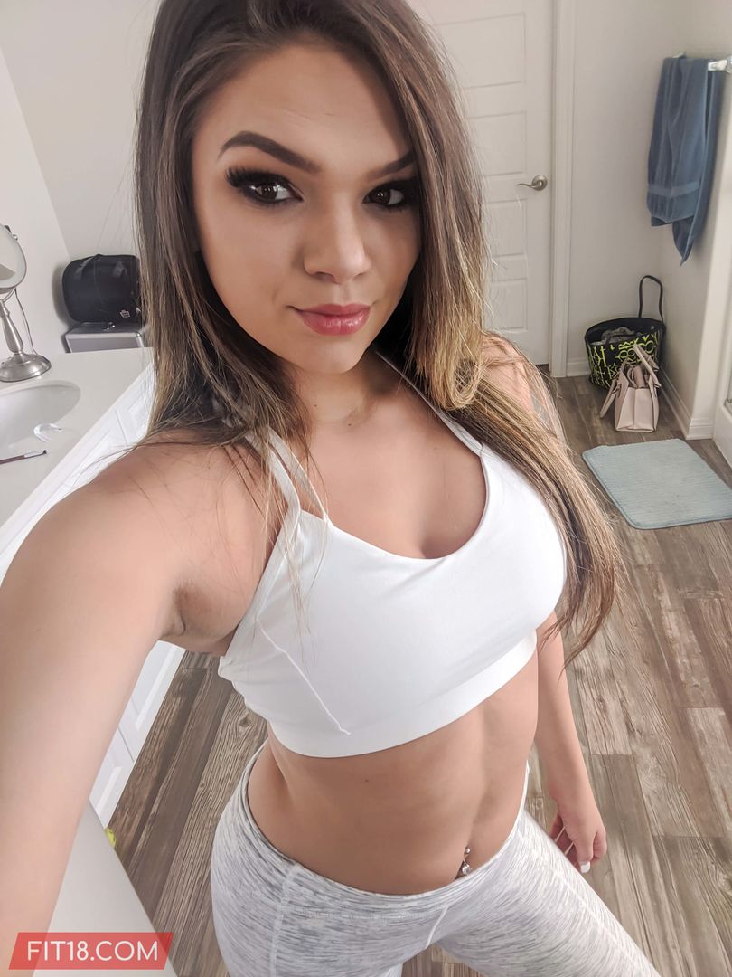 Athena Faris Returns