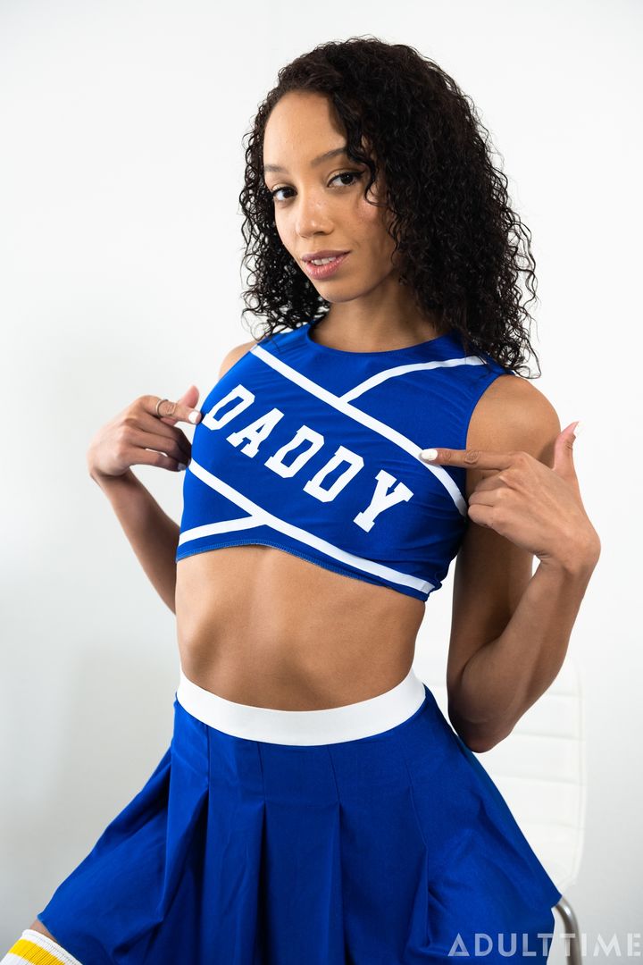Cheerleader's After-Game Anal
