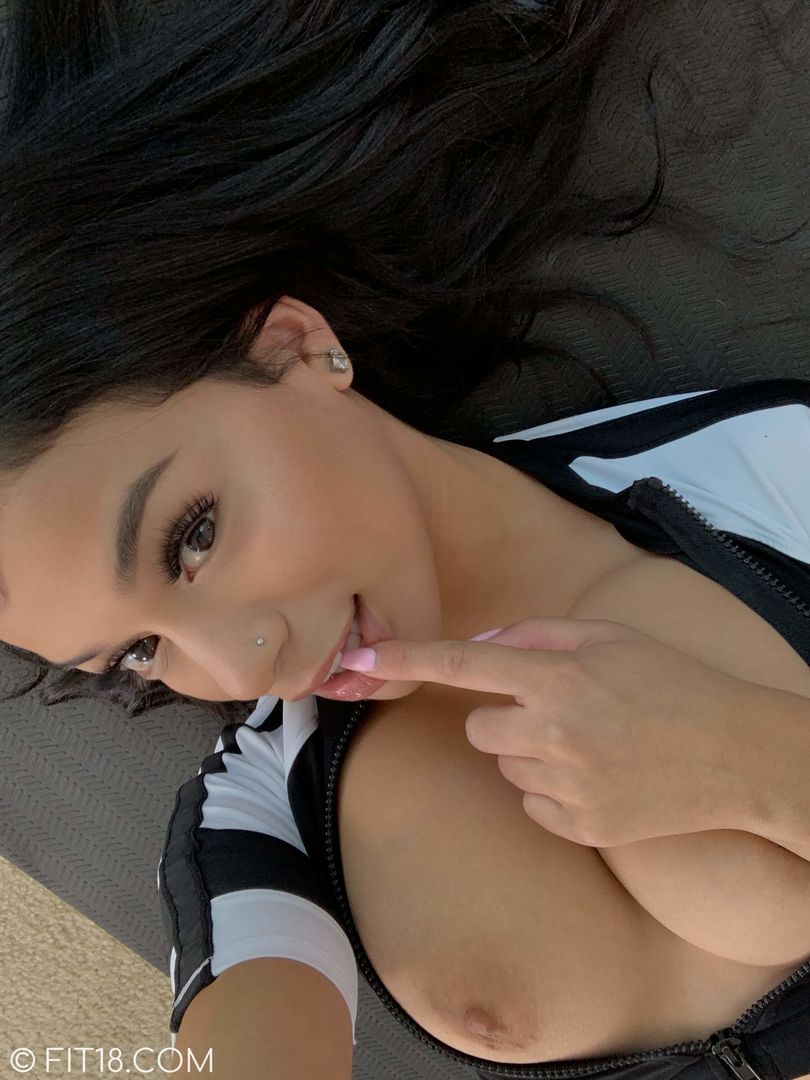 Savannah Sixx Initial Casting