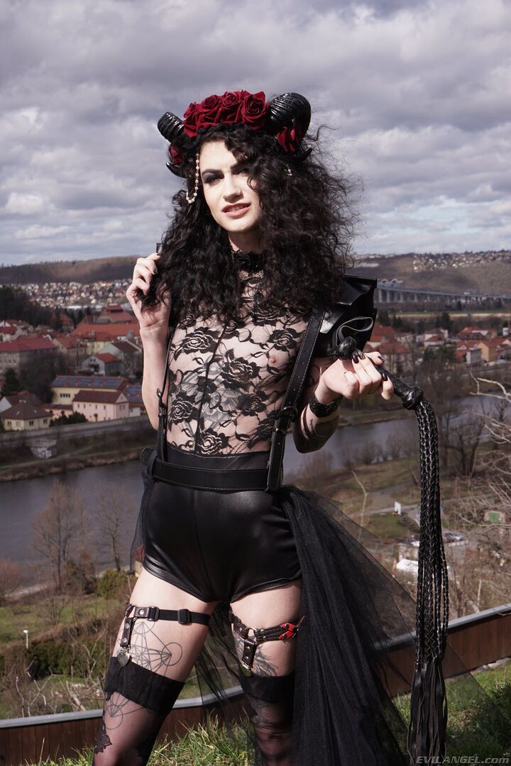 Lydia Black: DAP Gangbang Devil!