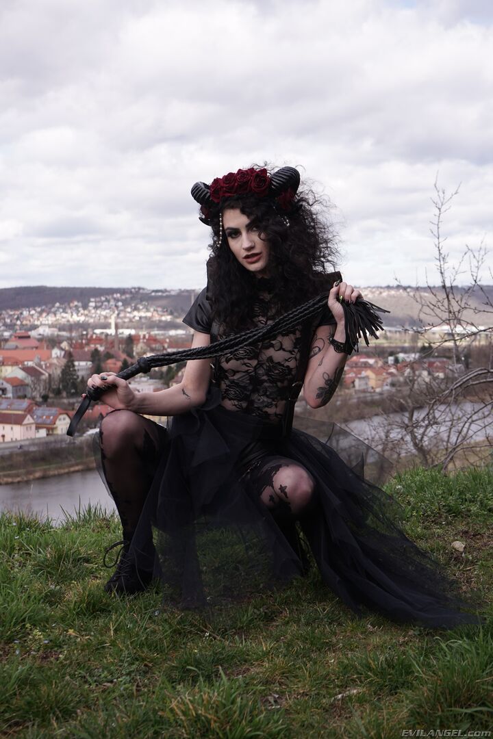 Lydia Black: DAP Gangbang Devil!