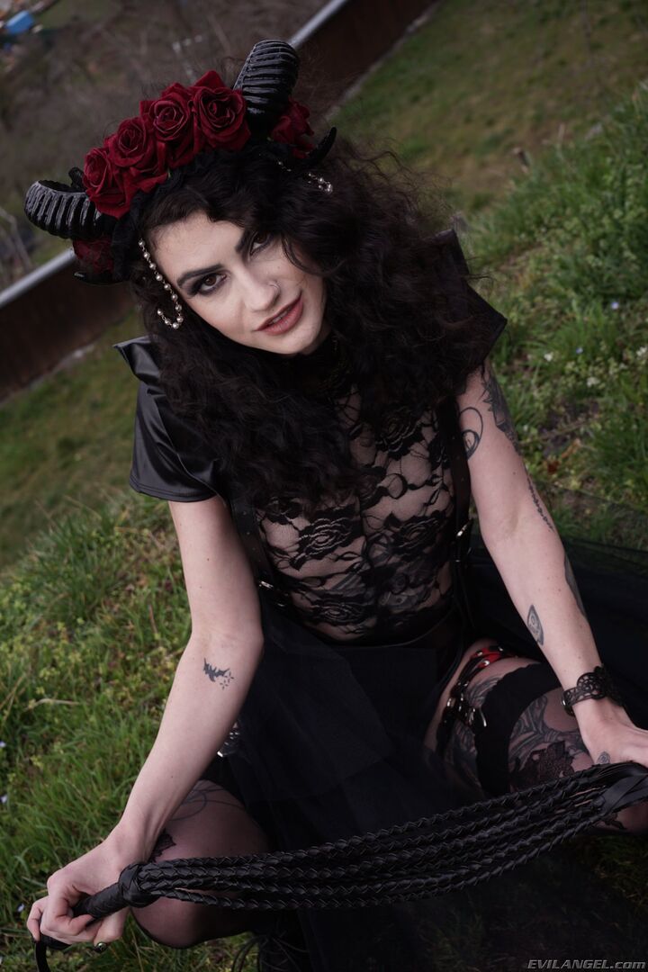 Lydia Black: DAP Gangbang Devil!