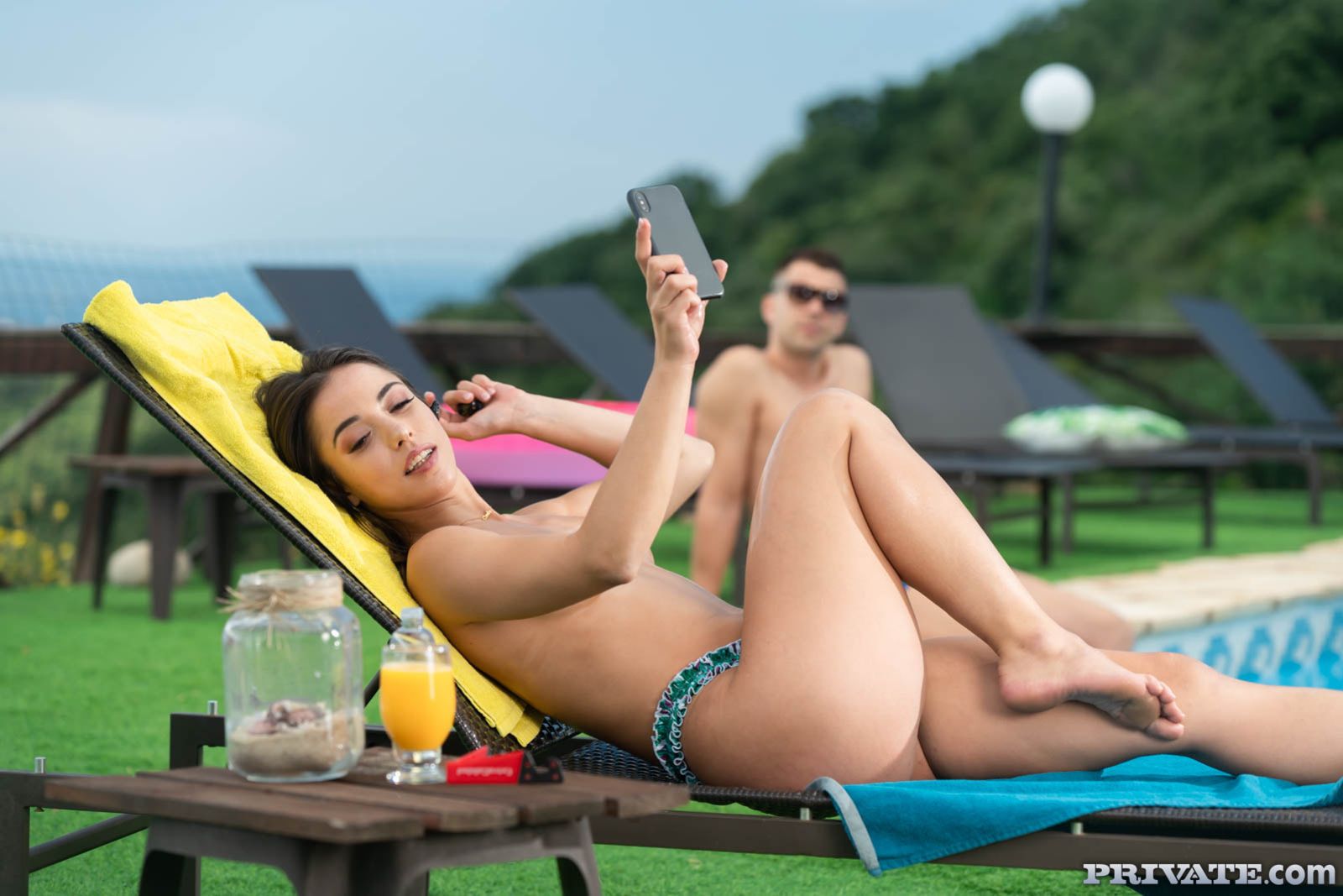 Anastasia Brokelyn Enjoys Anal on Video Call
