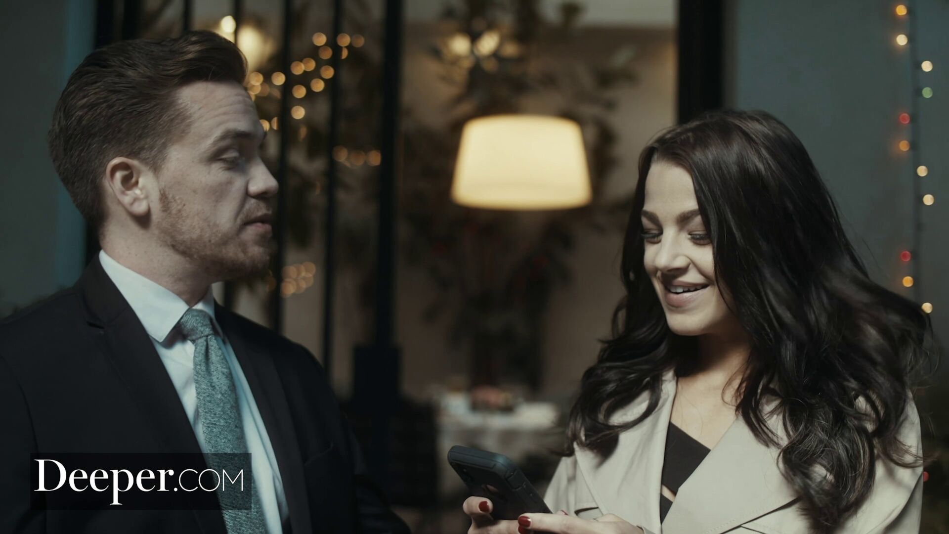 Evelin Stone Has First Date Surprise
