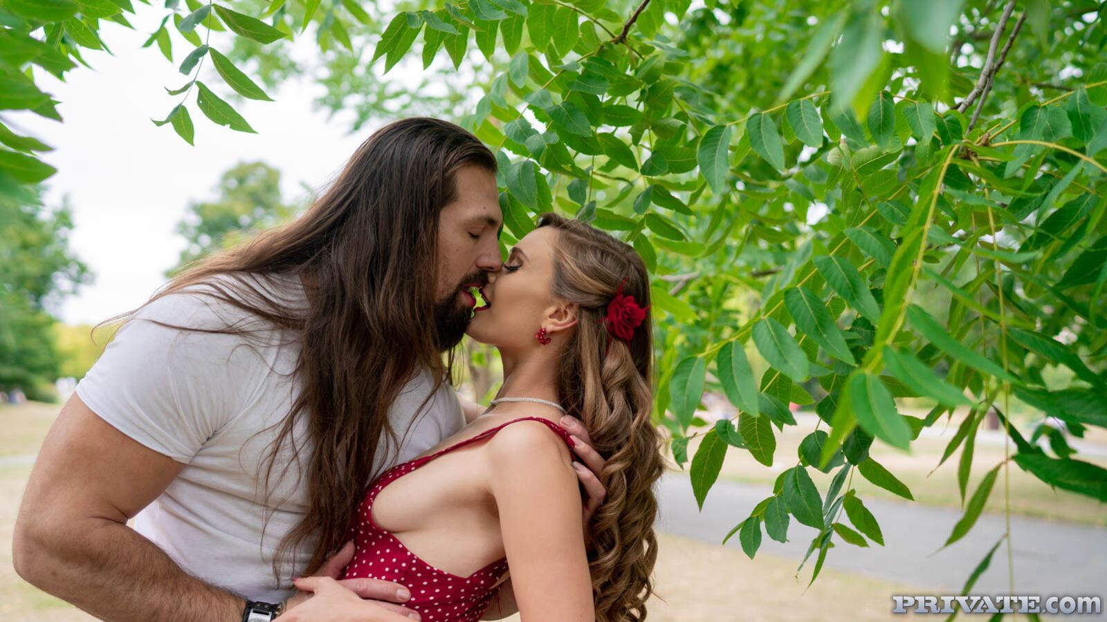 Honour May reaches Valhalla on her Private debut