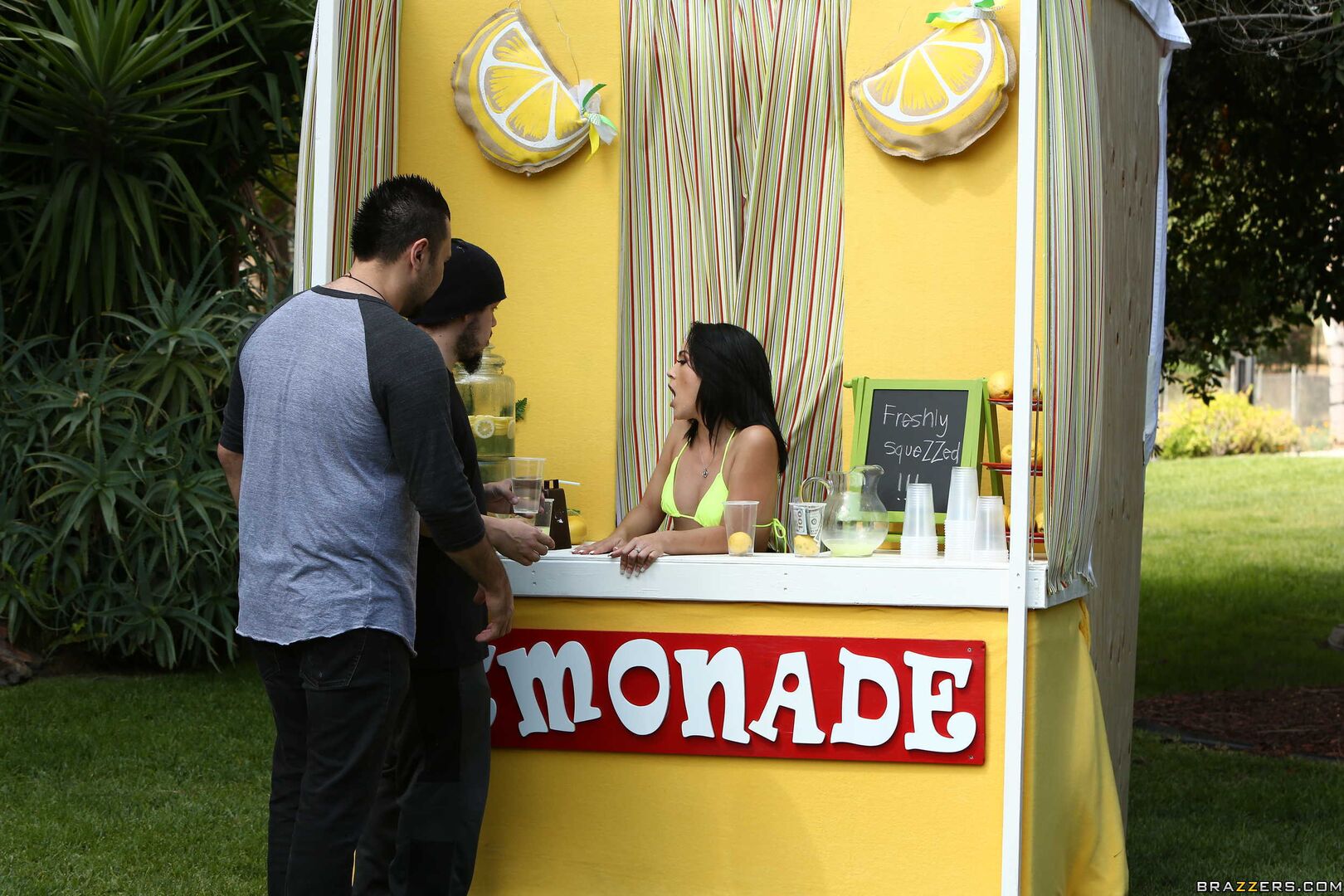 ZZ Lemonade: Kristina Rose