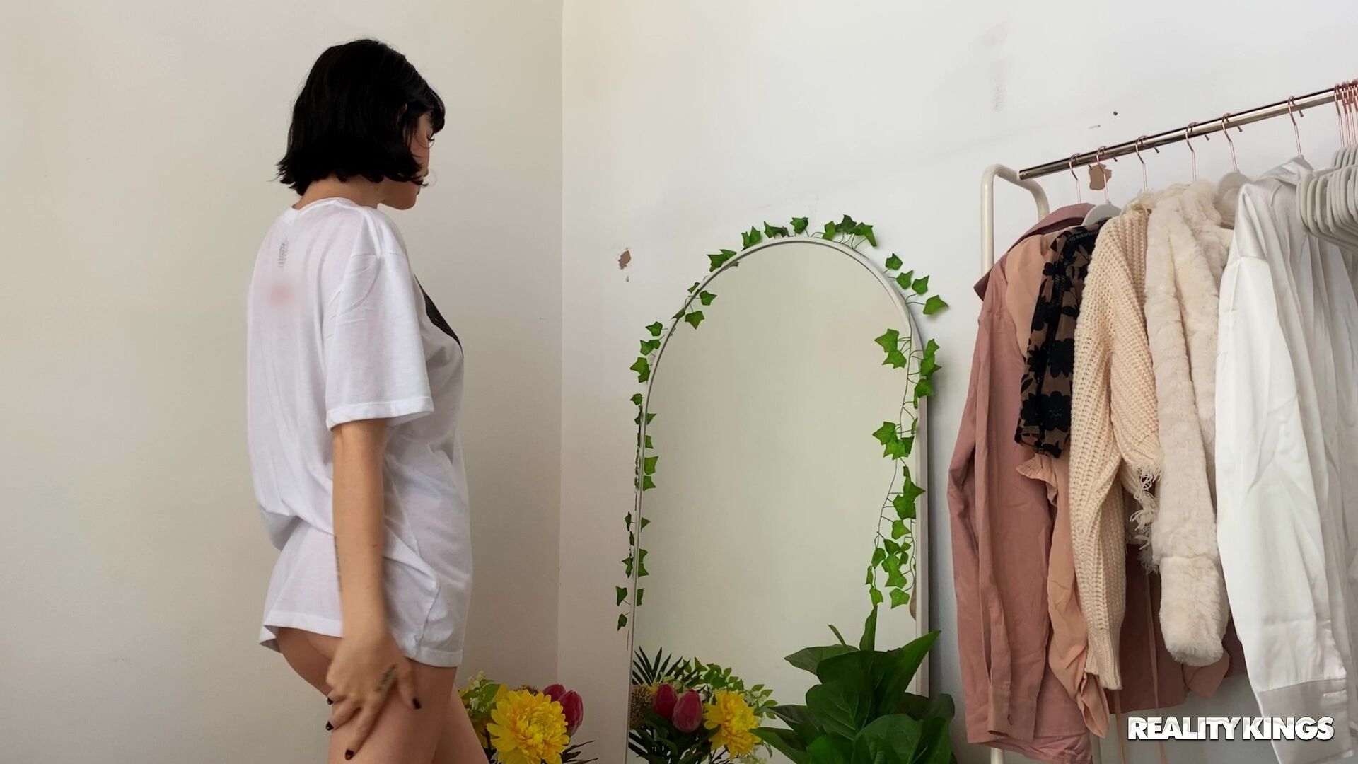 RK At Home: Feeling Out Freja