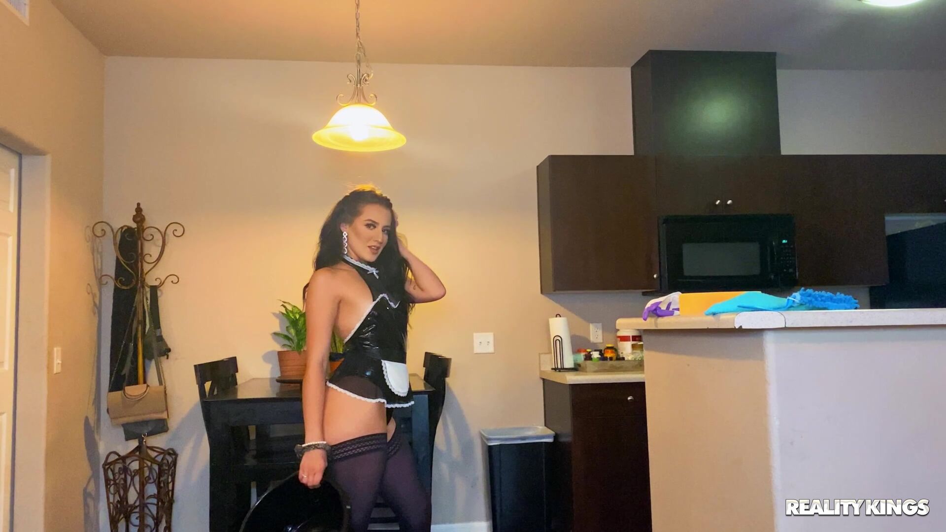 PAWG Maid Loses Bet