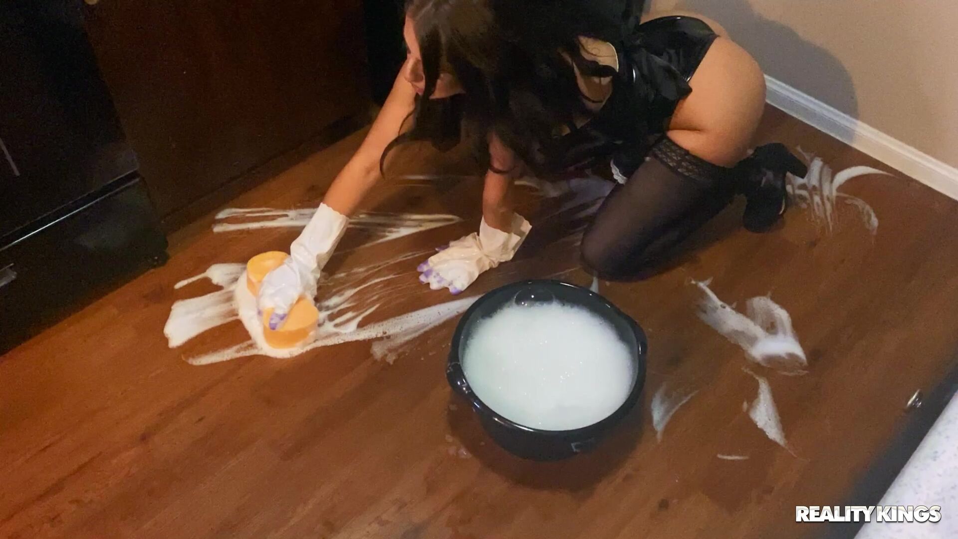 PAWG Maid Loses Bet
