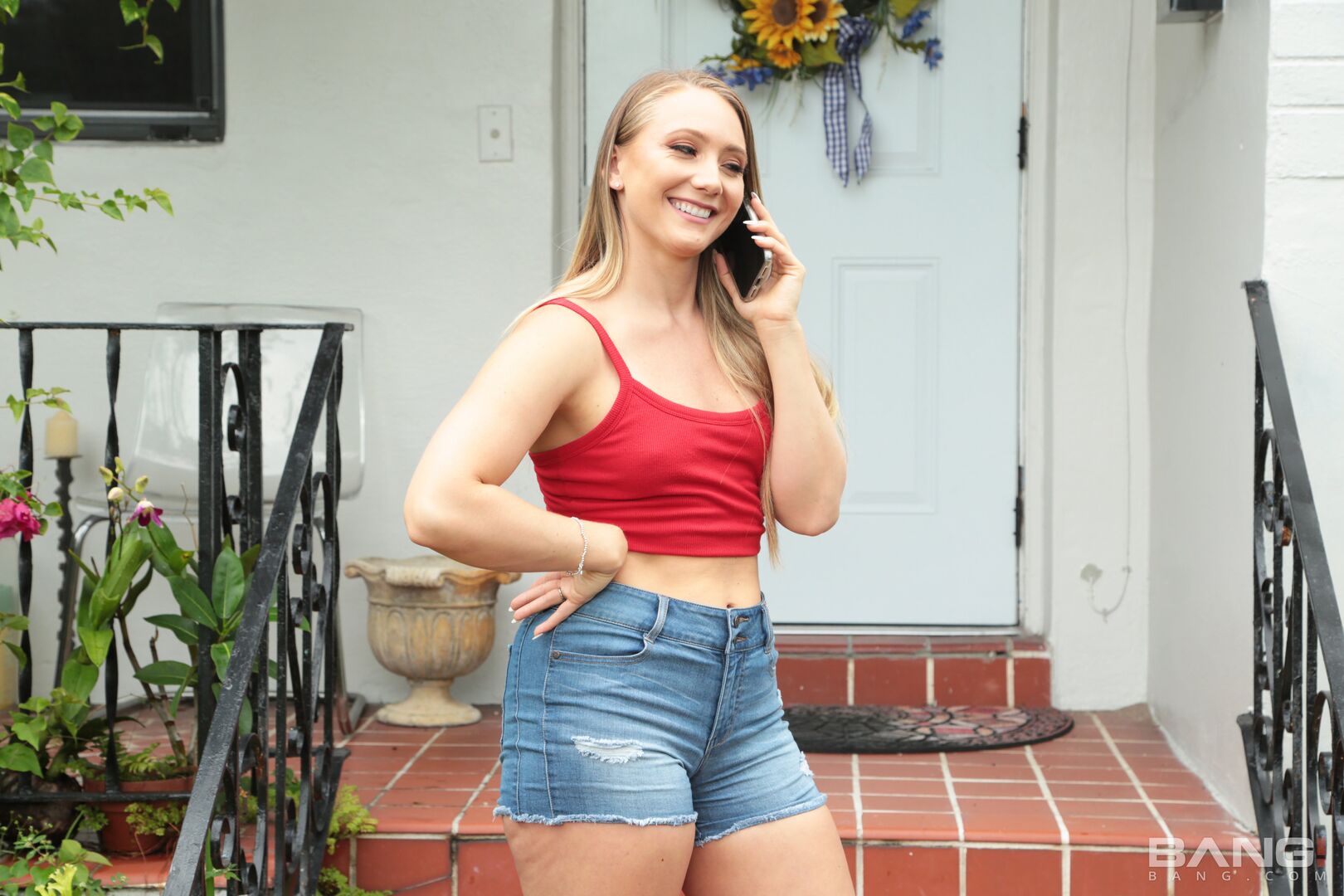 Aj Applegate Gets Tricked Into Fucking A Guy Who Saved Her Stolen Phone