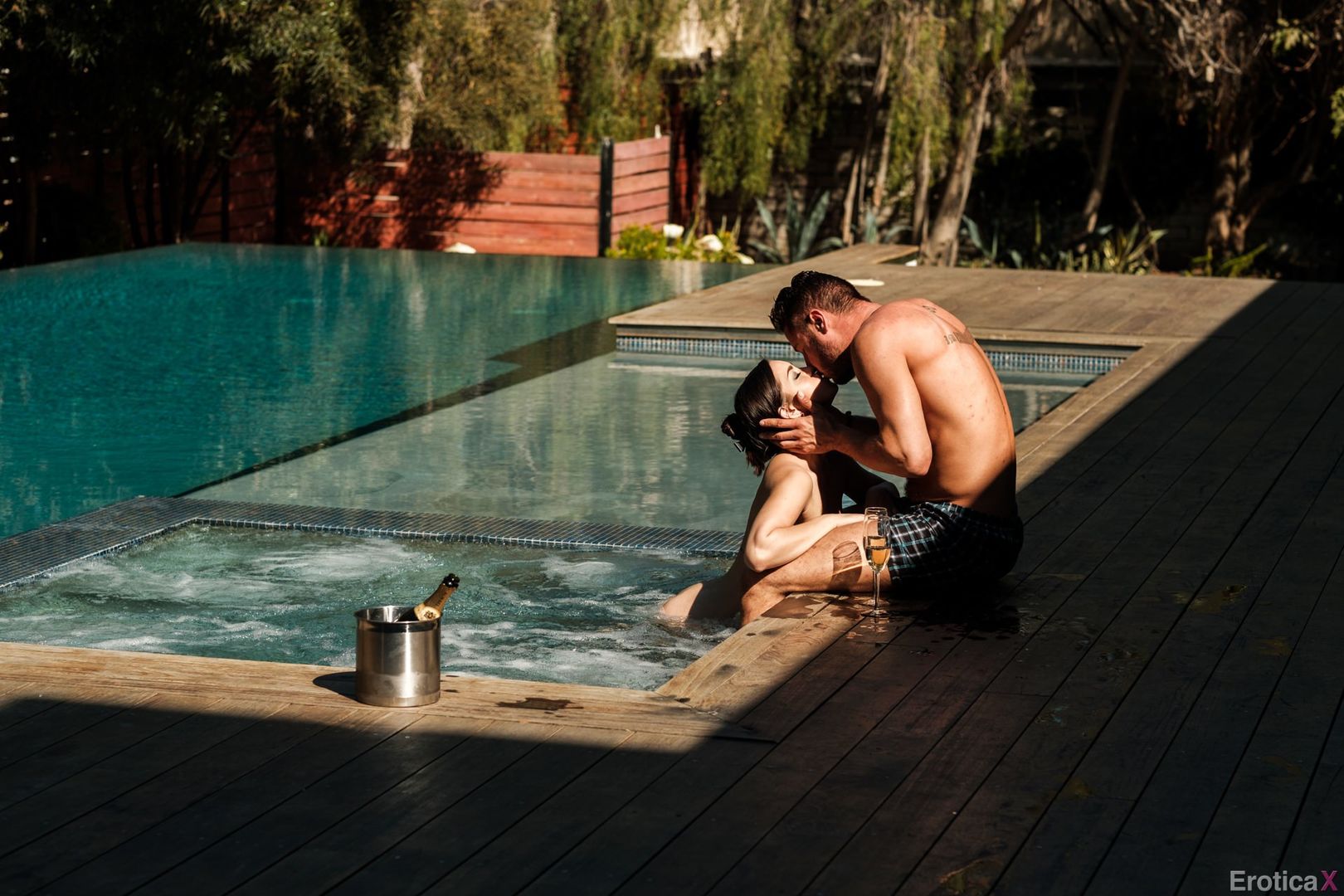 EroticaX Update - LA Lover