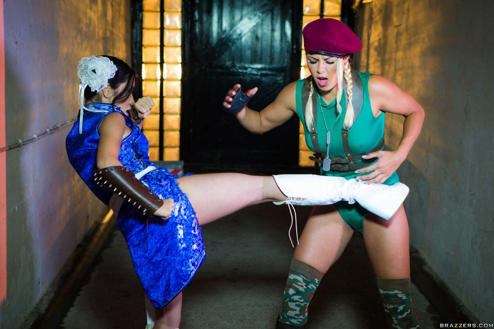 Sex Fighter: Chun Li vs. Cammy (XXX Parody)