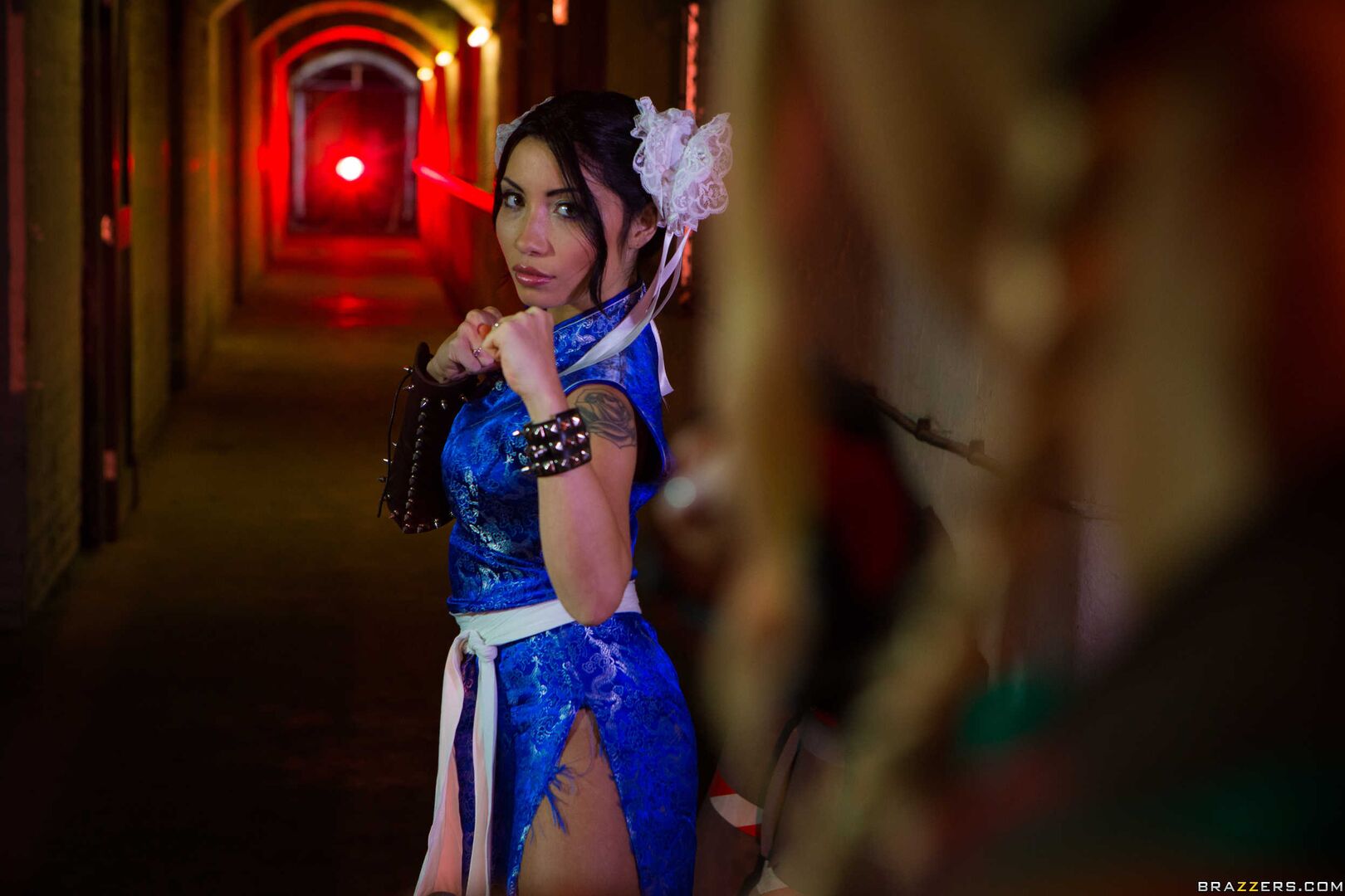 Sex Fighter: Chun Li vs. Cammy (XXX Parody)