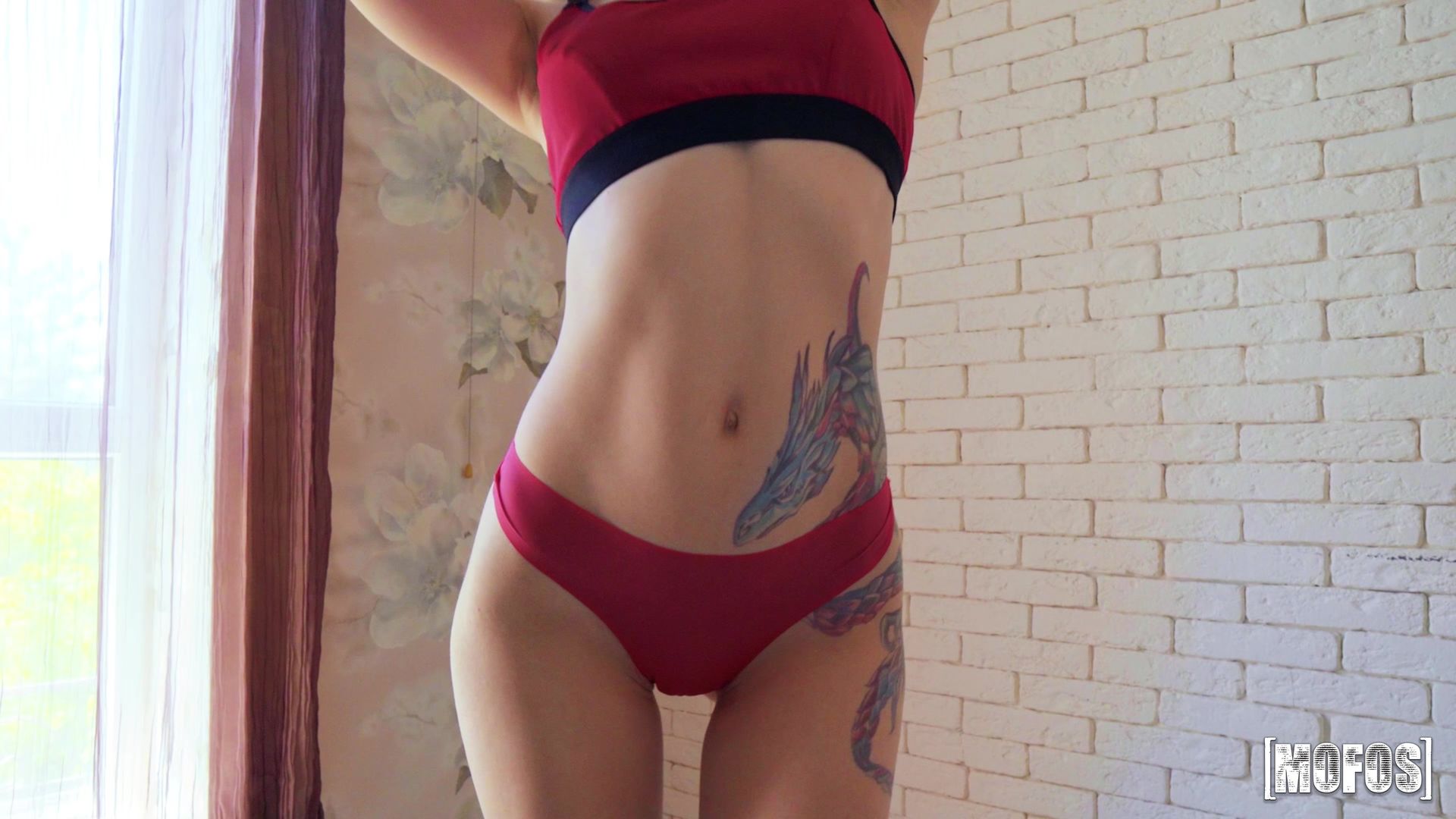Horny Teen Fucks Dildo