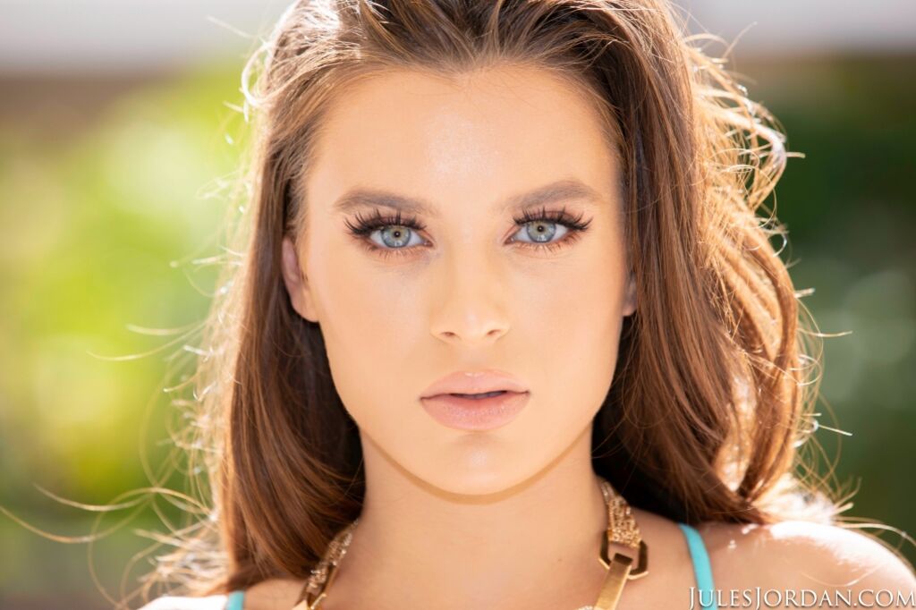 Lana Rhoades Interracial Anal, She Has Her Anal Cavity Explored By Dredd