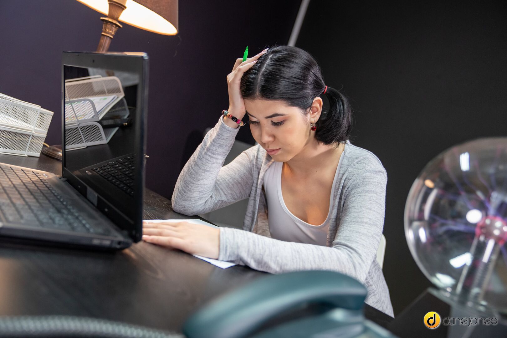 Teacher fucks sexy student on desk